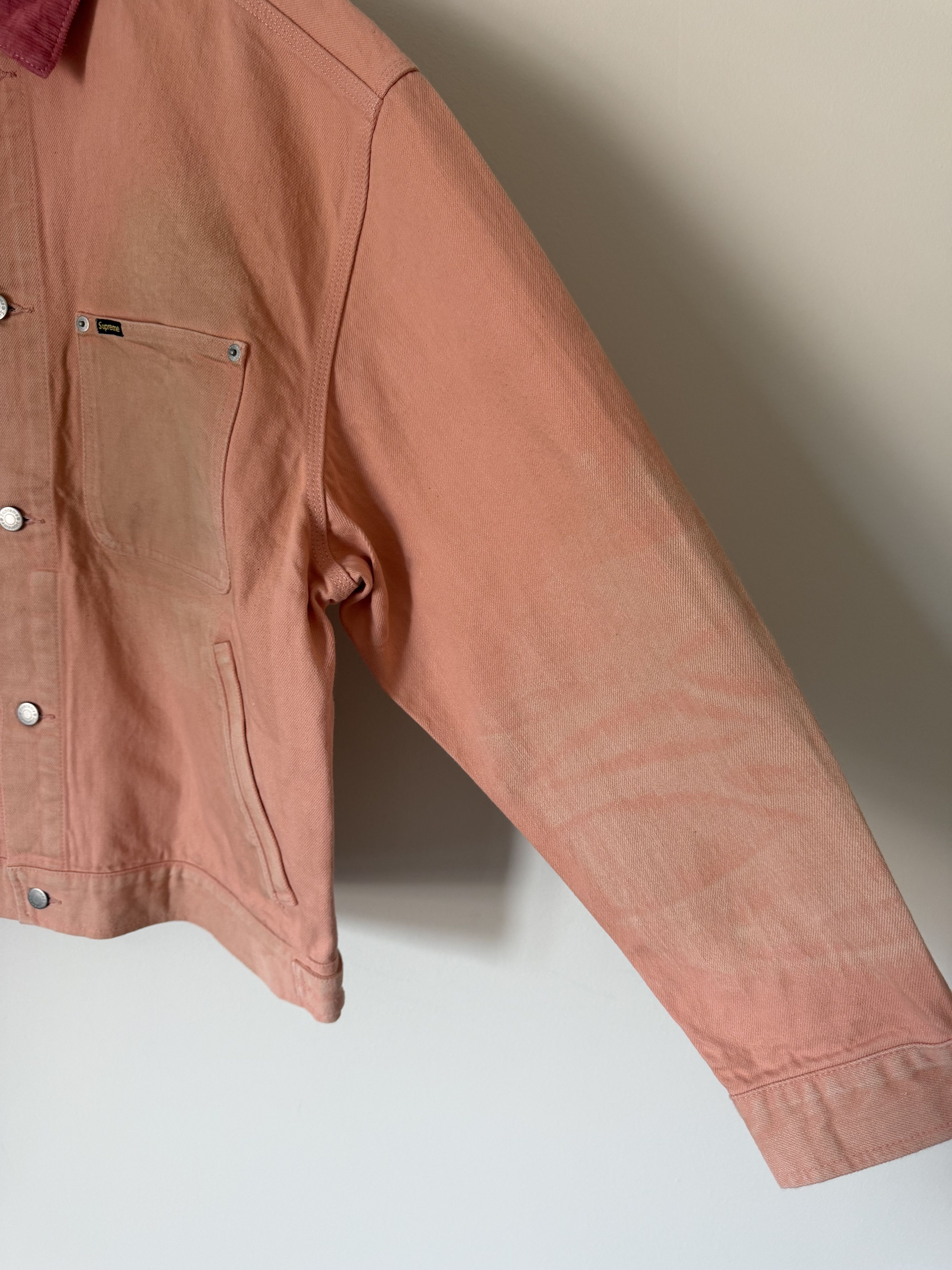 Supreme Supreme Distressed Selvedge Denim Trucker Jacket in Pink Size US L / EU 52-54 / 3 - 4 Thumbnail