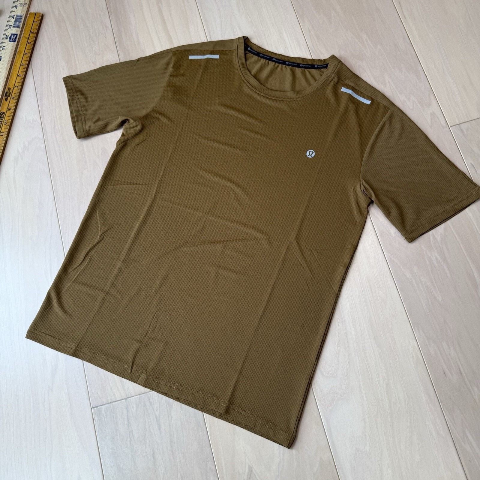 Lululemon Lululemon Shirt Small Brown Yoga Running Workout Vent Size US S / EU 44-46 / 1 - 9 Thumbnail