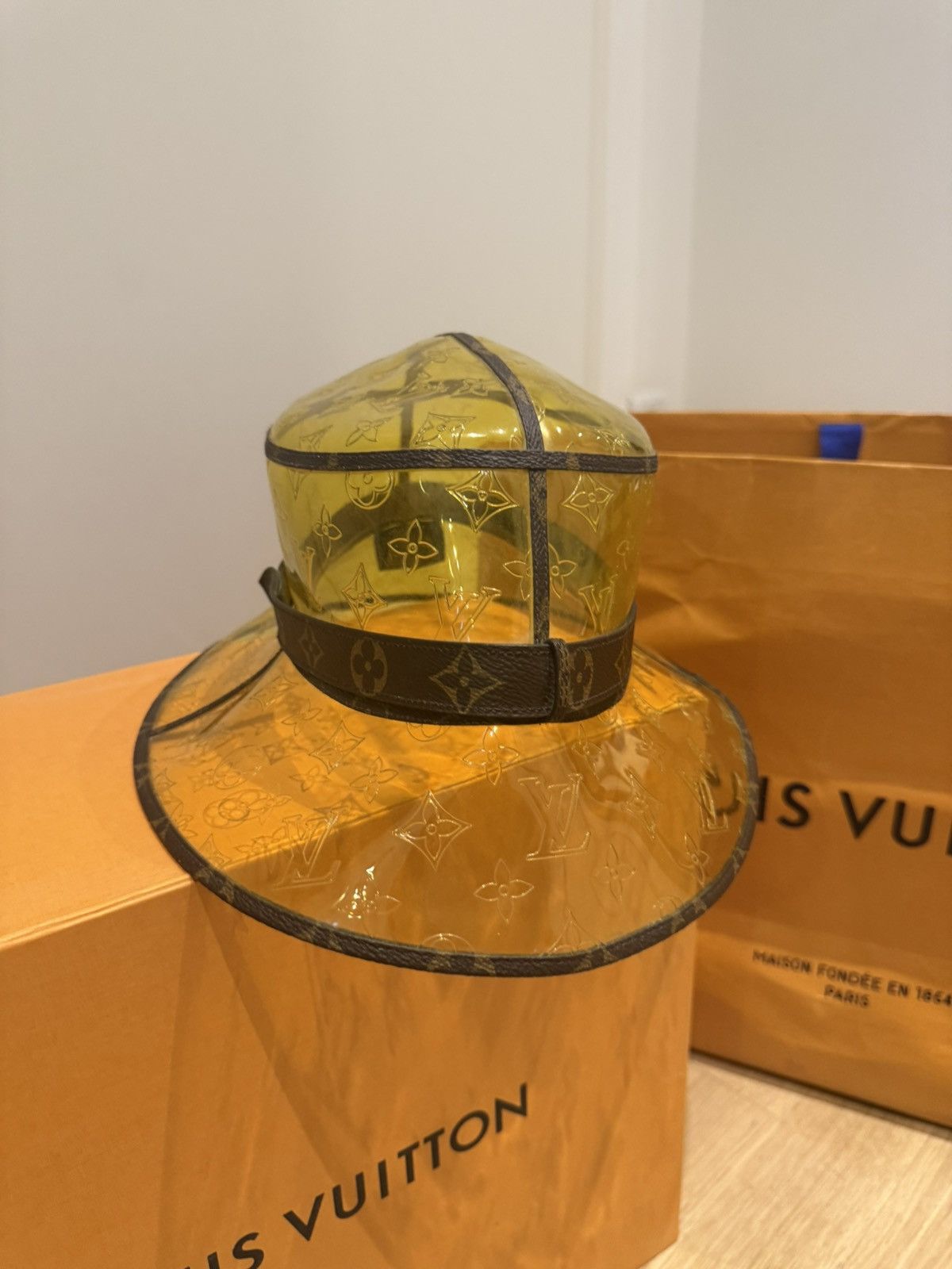 Louis Vuitton Louis Vuitton Bucket Hat Yellow Monogram (Rare Runway Piece) Size ONE SIZE - 20 Thumbnail