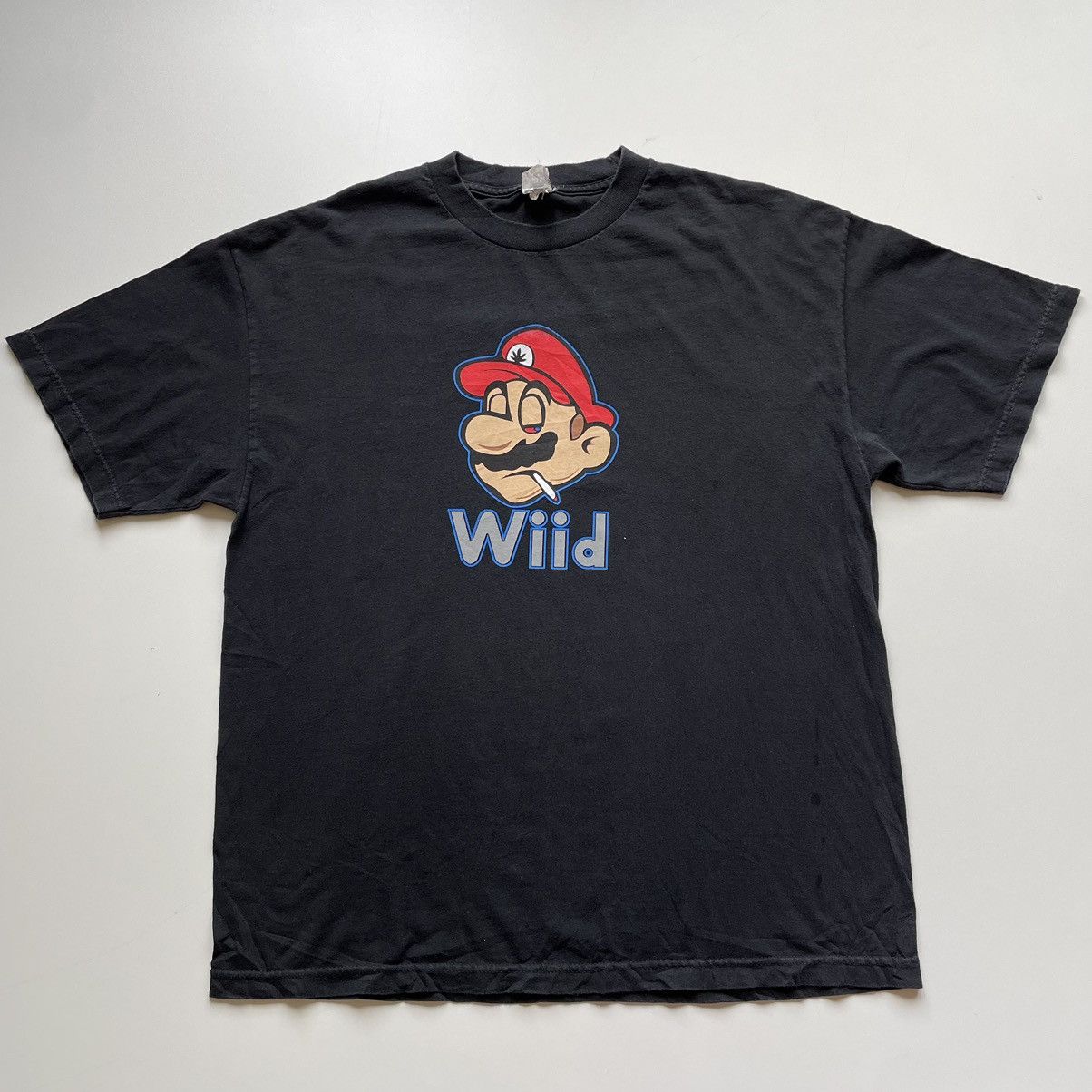 image of Made In USA x Nintendo Vintage 2000S Mario Wiid Weed Parody Funny Graphic T Shirt in Black (Size XL