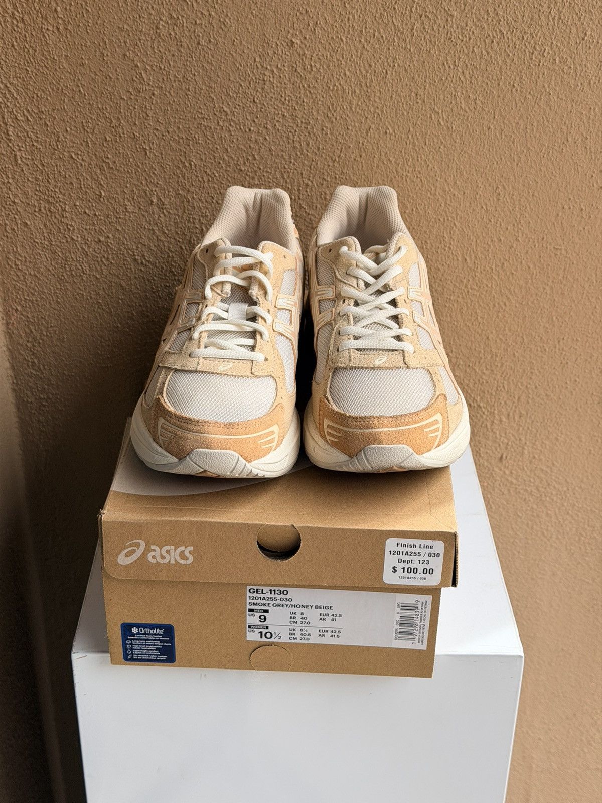 Asics ASICS Gel-1130 Honey Beige Size 9 Smoke Grey Cream Size US 9 / EU 42 - 4 Thumbnail