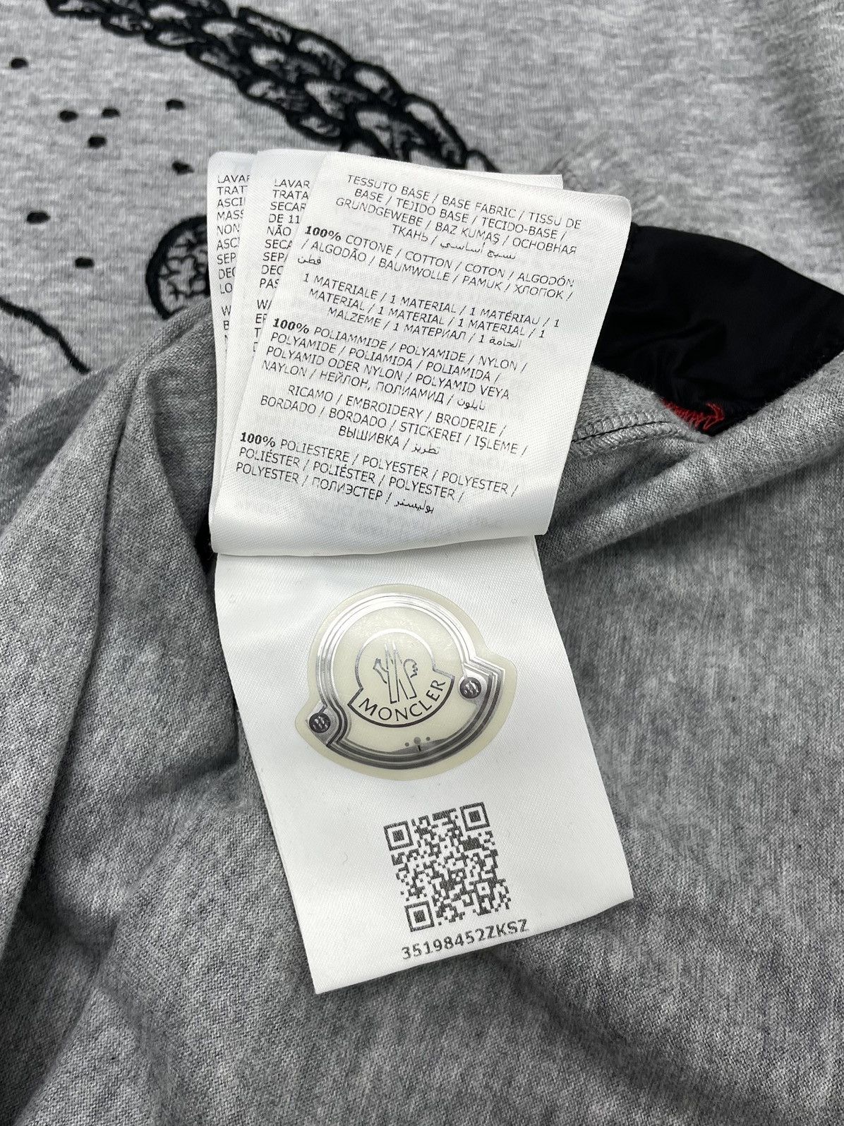 Moncler Grenoble Moncler Grenoble Mountain Wreath Graphic T-Shirt Size US M / EU 48-50 / 2 - 10 Thumbnail