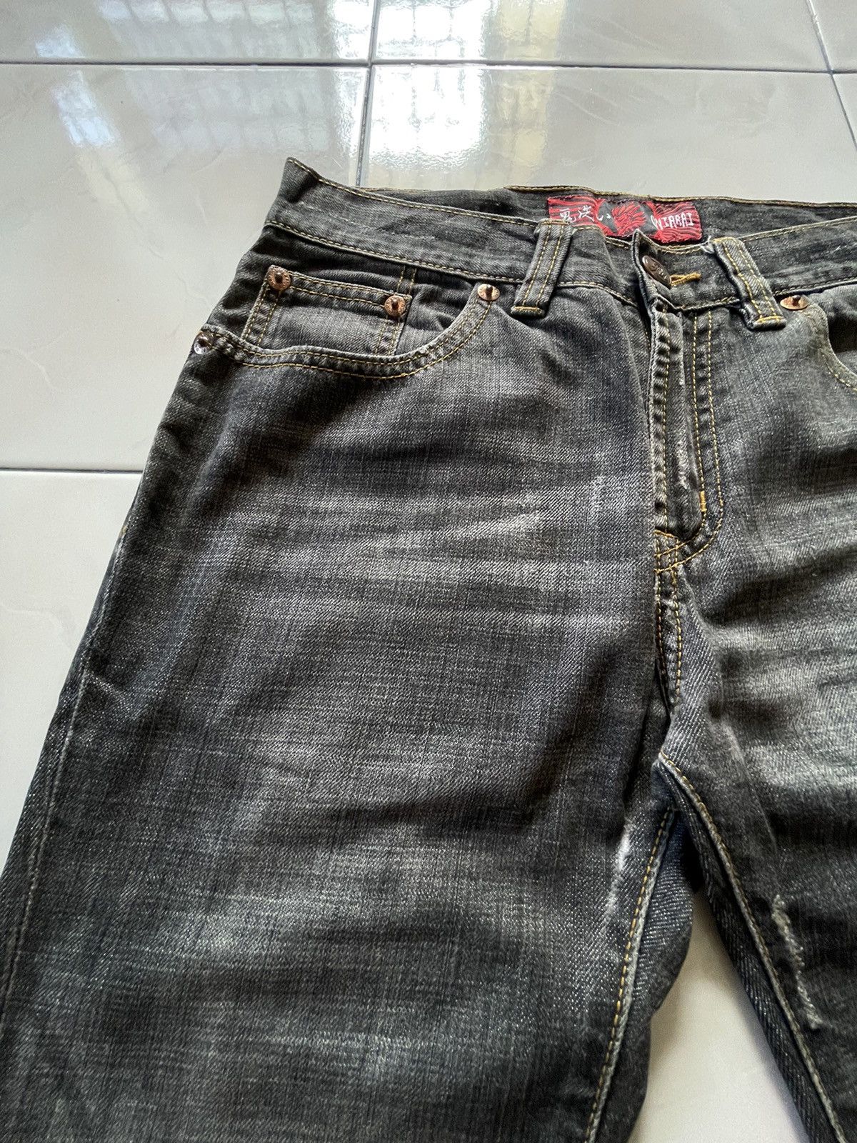 Japanese Brand × LOWBOX × Oni Oniarai Japan Embroidered Oni Japanese Folklore Denim Jeans Size US 30 / EU 46 - 13 Thumbnail