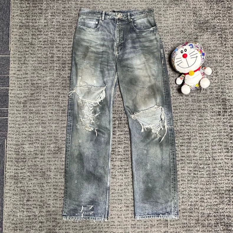 Balenciaga Balenciaga size M A hole to make old denim trousers Size US 27 - 1 Thumbnail