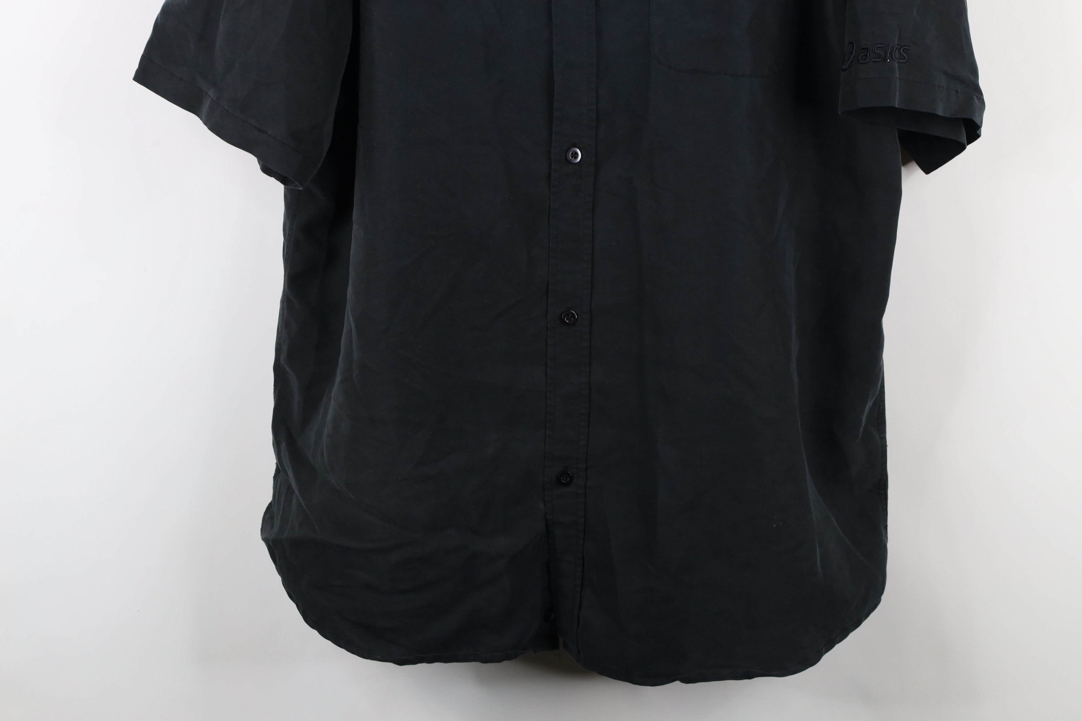 Asics × Vintage Vintage Asics Spell Short Sleeve Collared Button Shirt Black Size US L / EU 52-54 / 3 - 3 Thumbnail