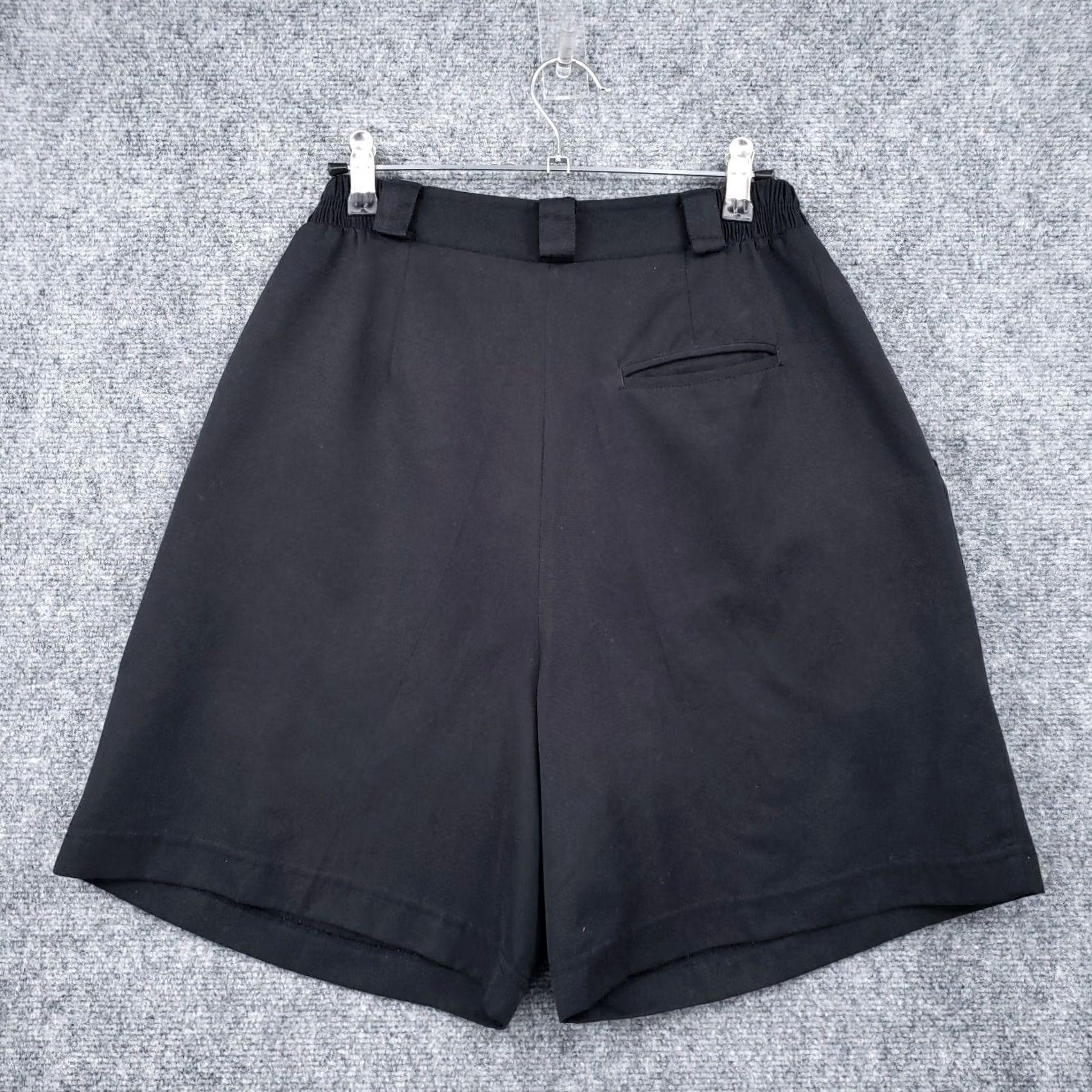 Vintage VINTAGE Lily's Of Beverly Hills Shorts Women 8 Black Mom High Rise Pleated Zip Fly Dark Size 30" / US 8 / IT 44 - 2 Thumbnail