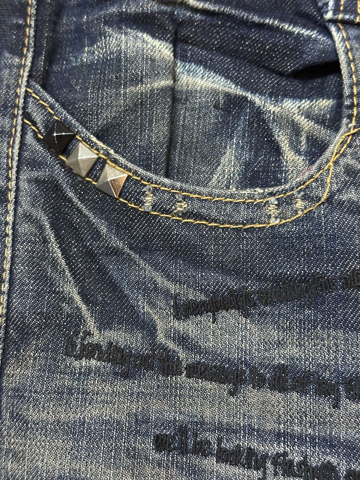 Ed Hardy Vintage Red Pepper Whiskers Studded Distressed Denim Size US 31 - 9 Thumbnail