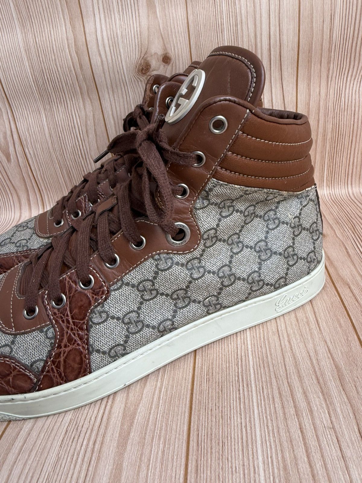Gucci Crocodile trim Monogram sneakers Size US 12 / EU 45 - 11 Thumbnail