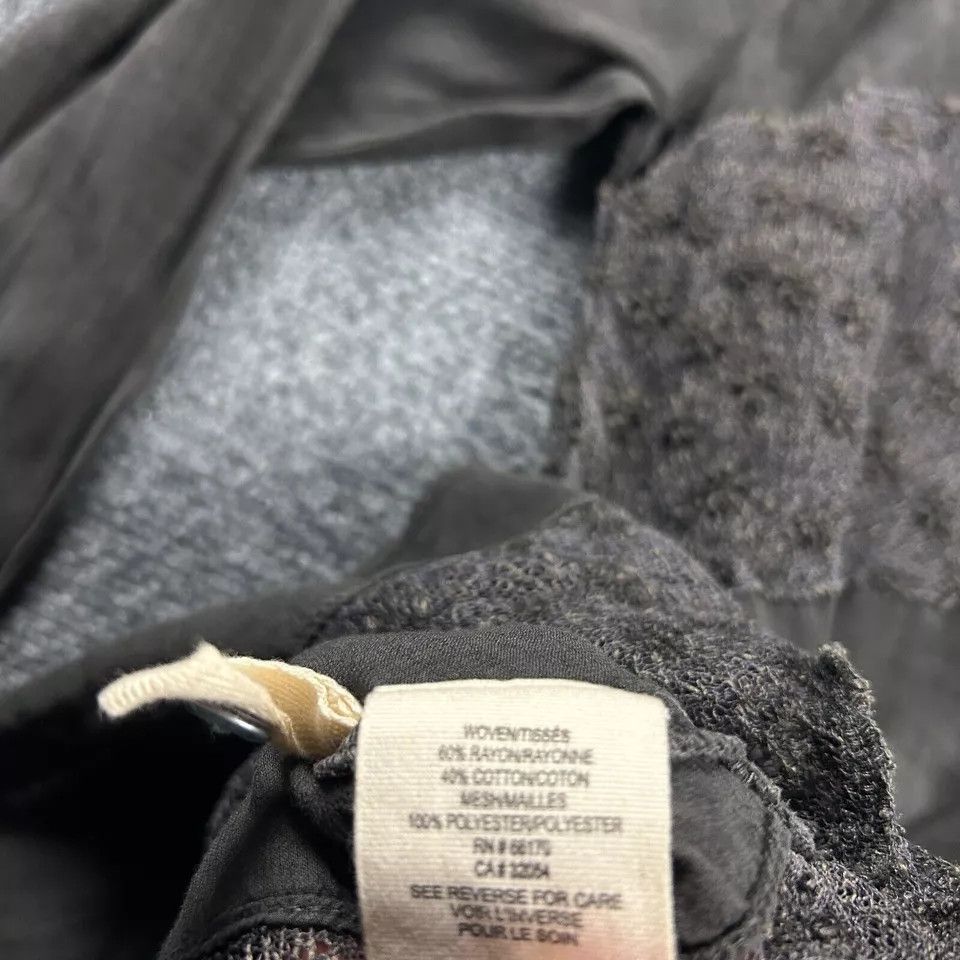 Other We The Free Top Womens XS Gray Button Up Long Sleeve Rayon Size XS / US 0-2 / IT 36-38 - 9 Thumbnail