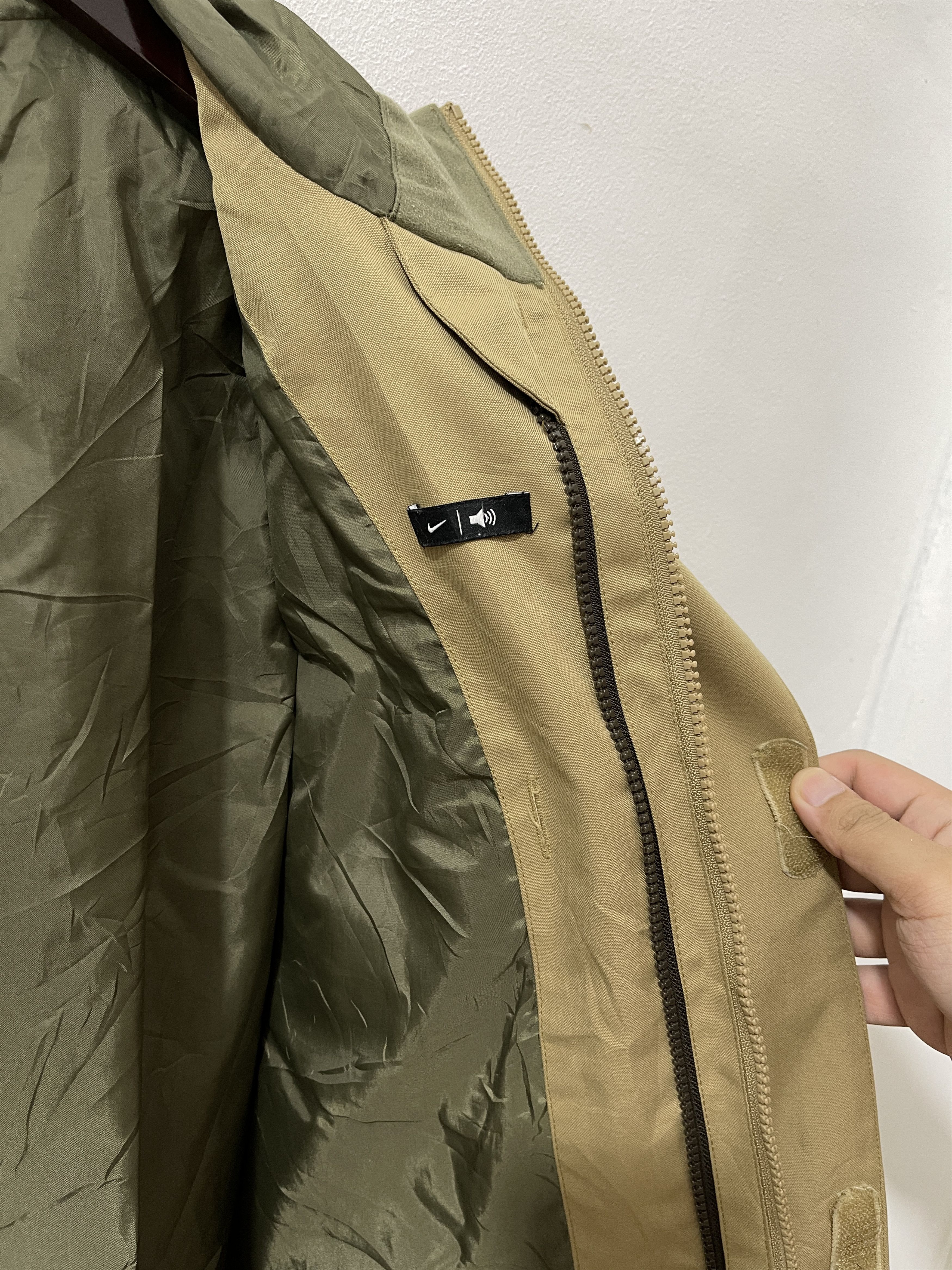 Nike Vintage Nike Outdoor Tactical Utility Y2k Jacket Size US M / EU 48-50 / 2 - 11 Thumbnail