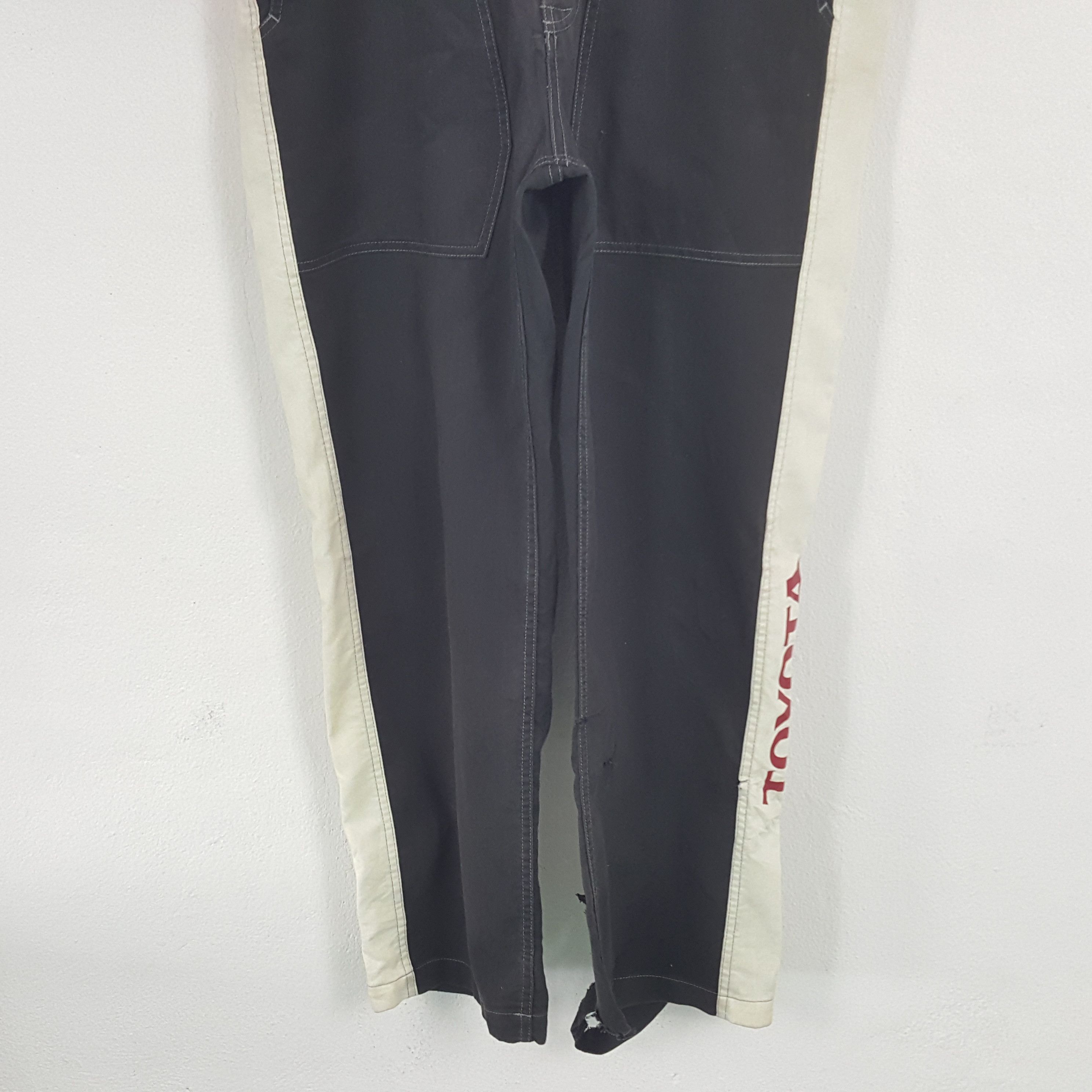 Japanese Brand × Vintage Vintage Toyota Racing Japan Coverall Jumpsuit Jacket Size US L / EU 52-54 / 3 - 6 Thumbnail