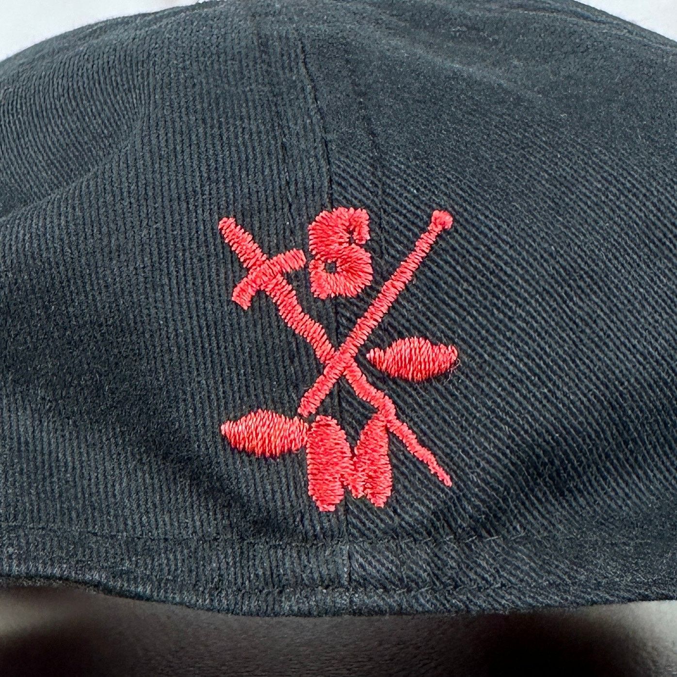 Saint Michael A/W21 Black ‘WAR’ Comic Hat Size ONE SIZE - 5 Thumbnail