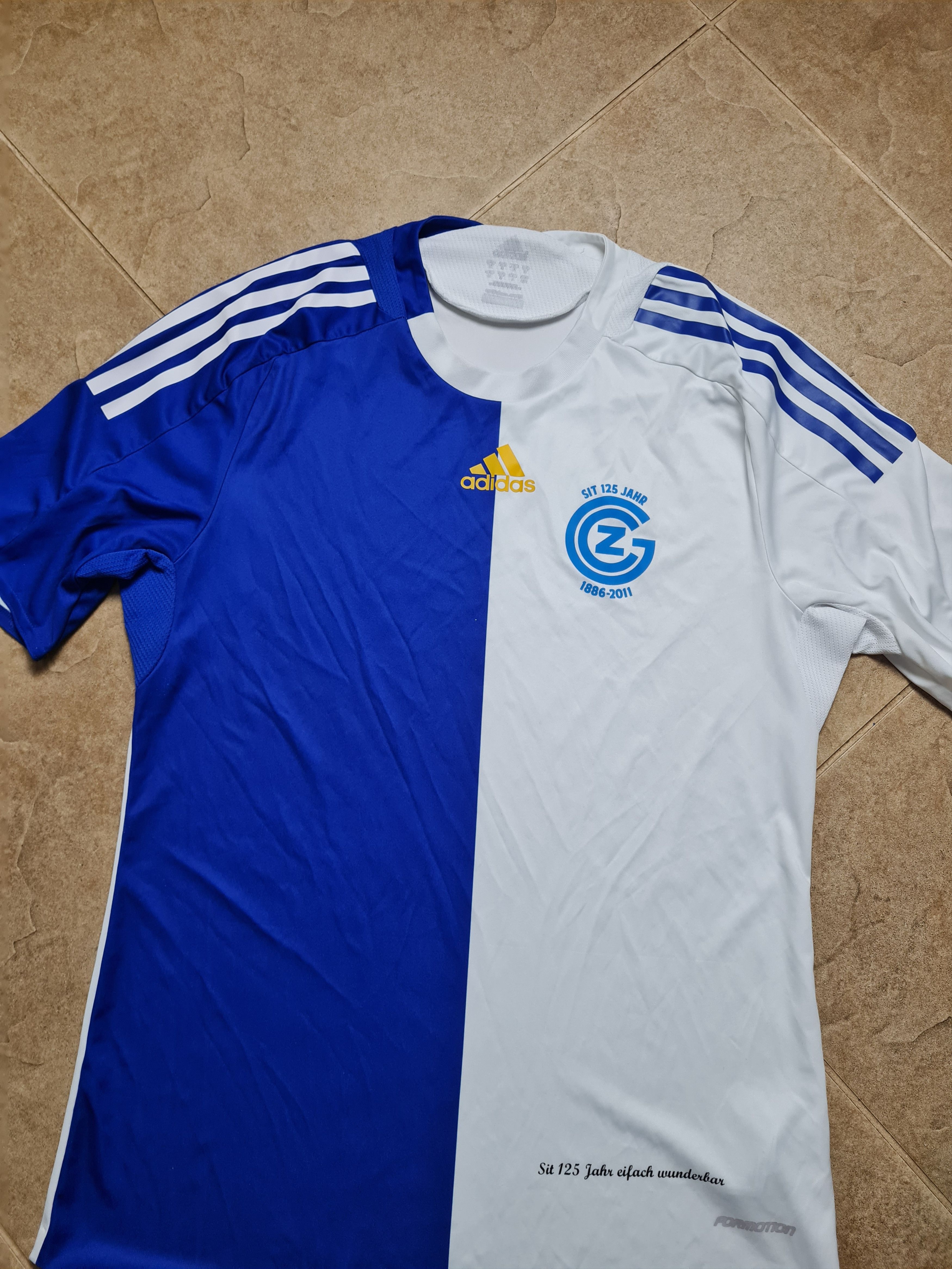 Adidas JERSEY GRASSHOPPER 2008/09 HOME SOCCER SHIRT ADIDAS 096004 Size US M / EU 48-50 / 2 - 3 Thumbnail