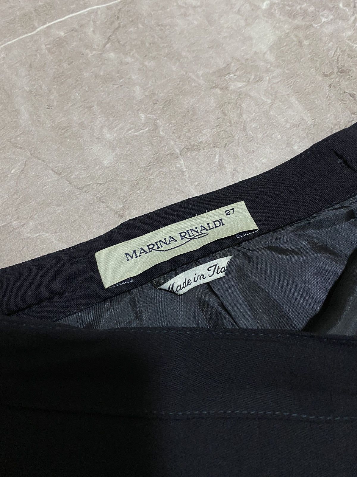 Marina Rinaldi Vintage Marina Rinaldi Virgin Wool Midi Skirt Made in Italy Size 27" / US 4 / IT 40 - 3 Thumbnail