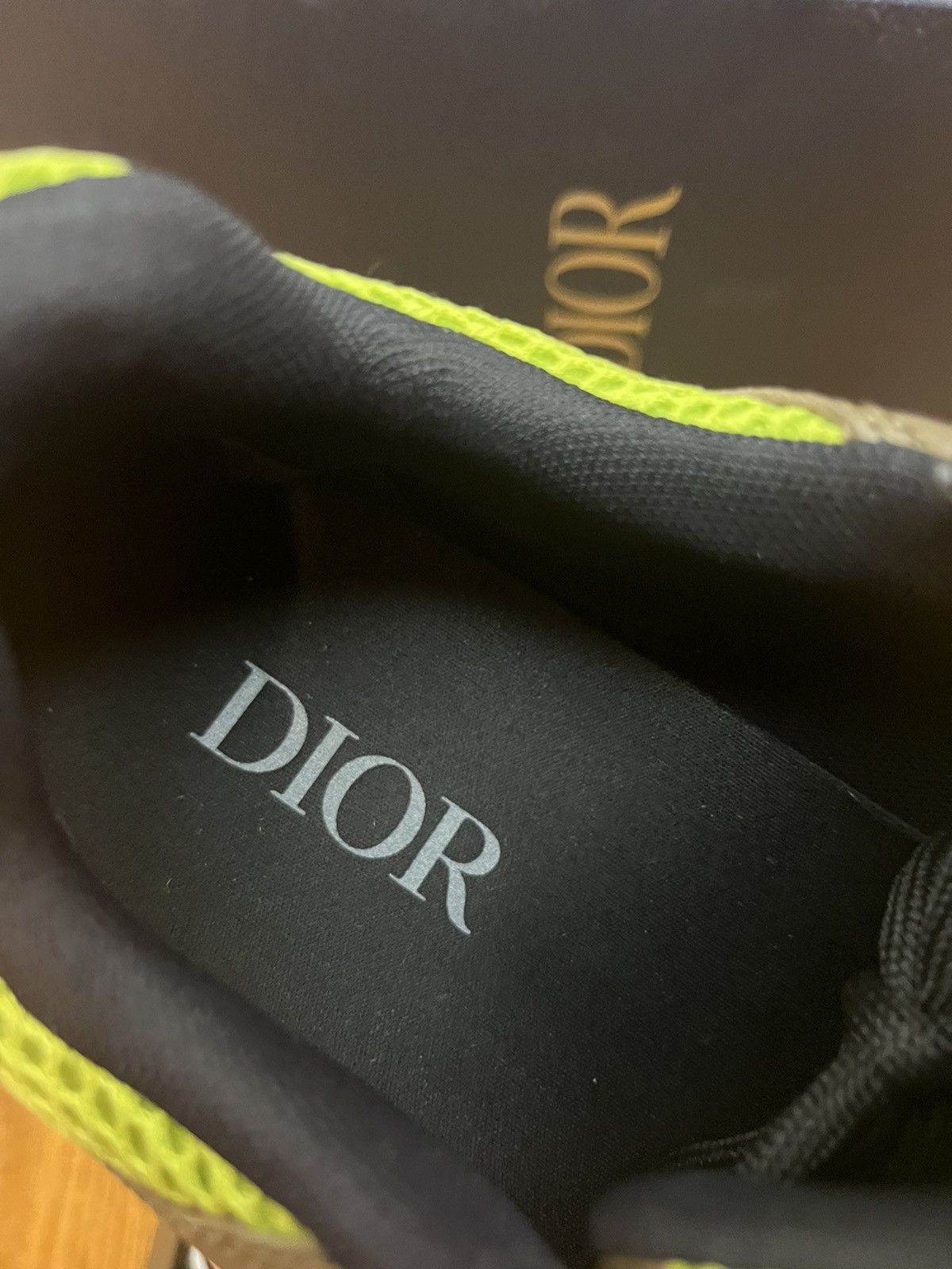 Dior Dior B22 Sneaker Brown/Green Size US 12 / EU 45 - 9 Thumbnail