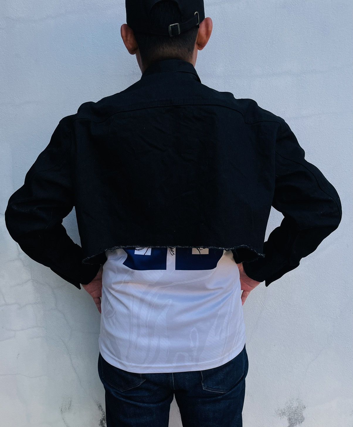 Yohji Yamamoto 🔥Yohji Yamamoto AW17 Cropped Denim Jacket🔥 Size US L / EU 52-54 / 3 - 21 Thumbnail
