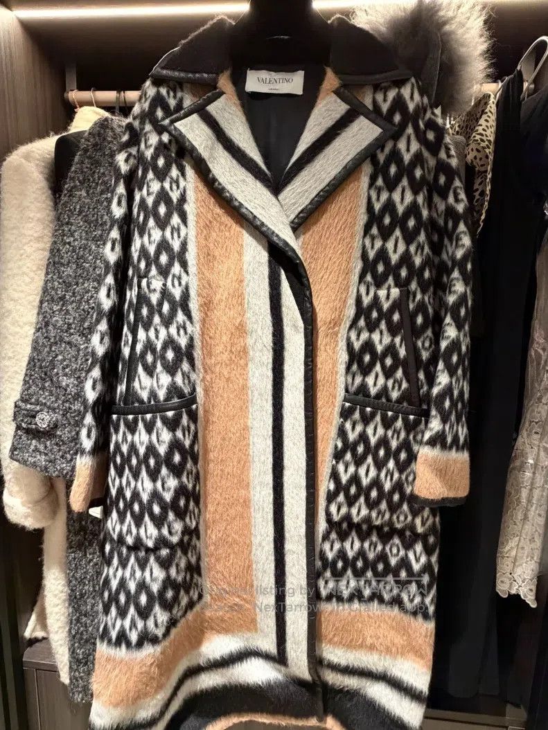 Valentino Valentino Wool coat Size S / US 4 / IT 40 - 1 Thumbnail