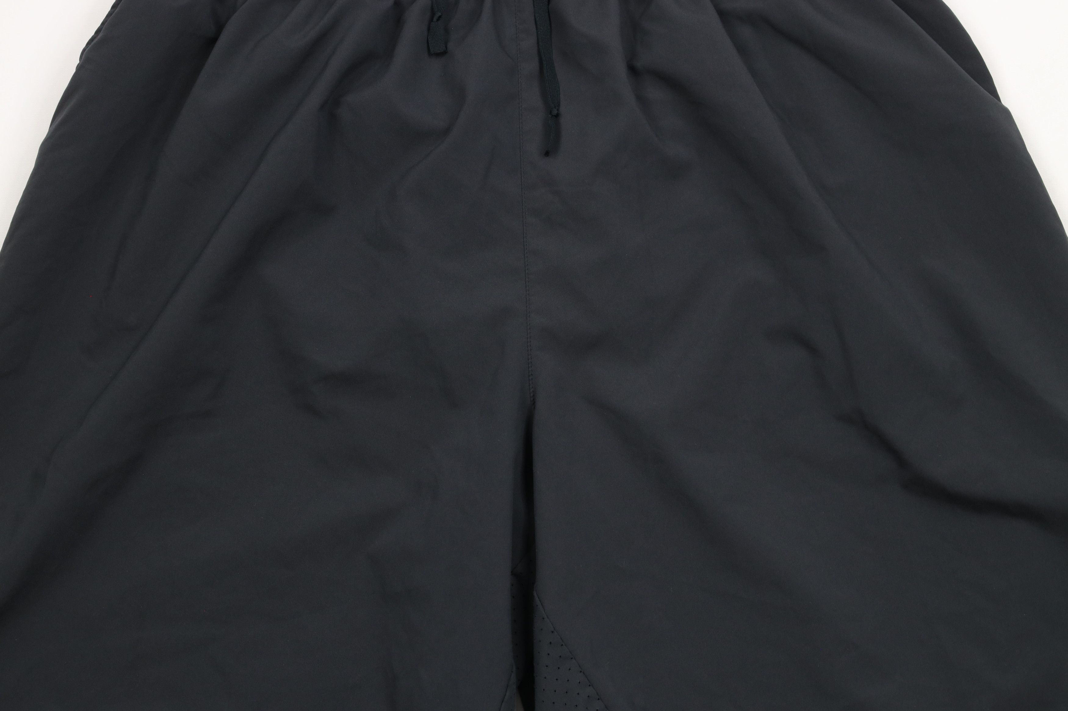 Nike × Vintage Nike Reflective Lined Running Jogging Gym Shorts Black Size US 36 / EU 52 - 3 Thumbnail