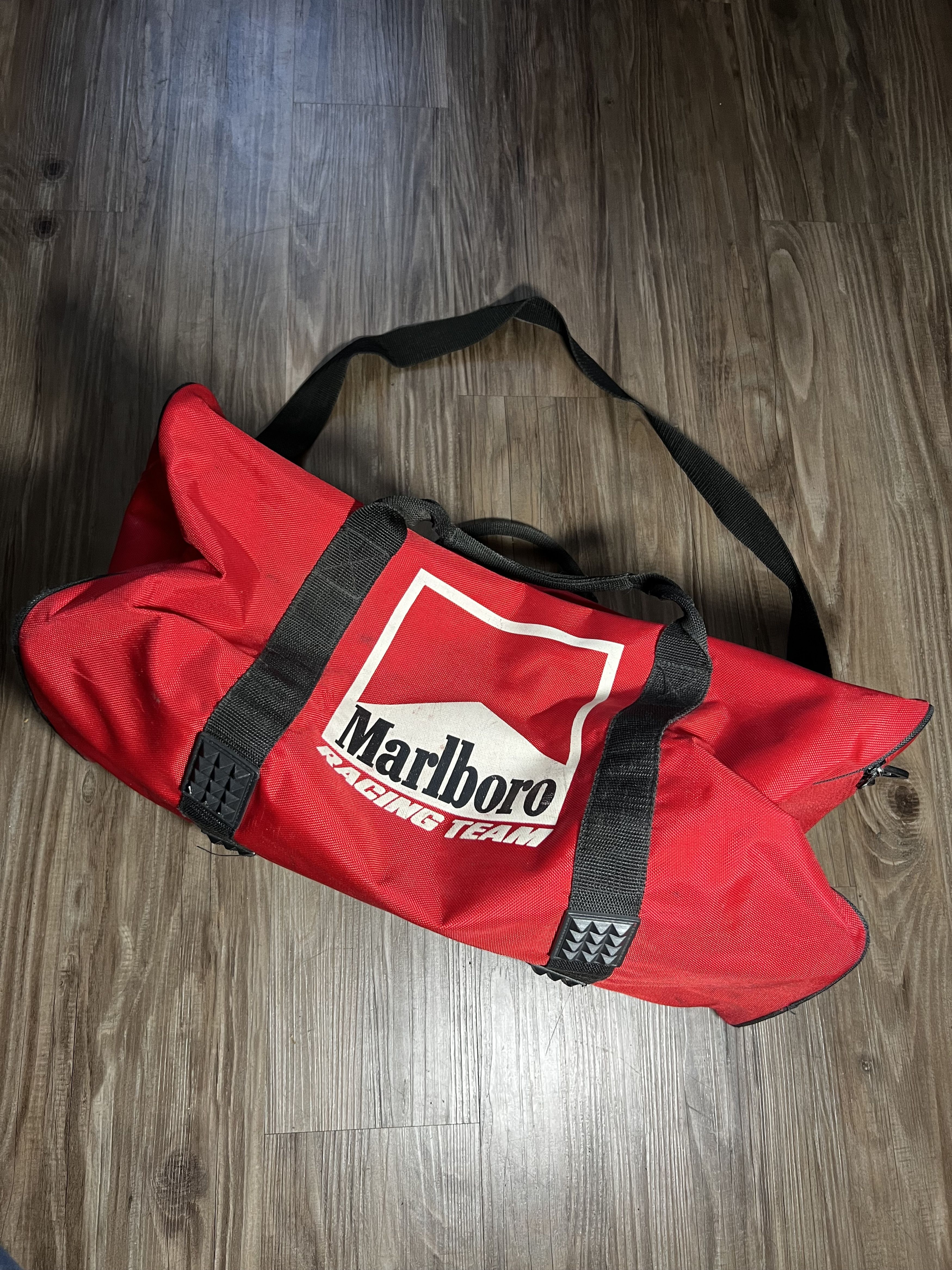 Marlboro × Racing × Vintage Vintage 1990’s Marlboro Racing Team Travel ...