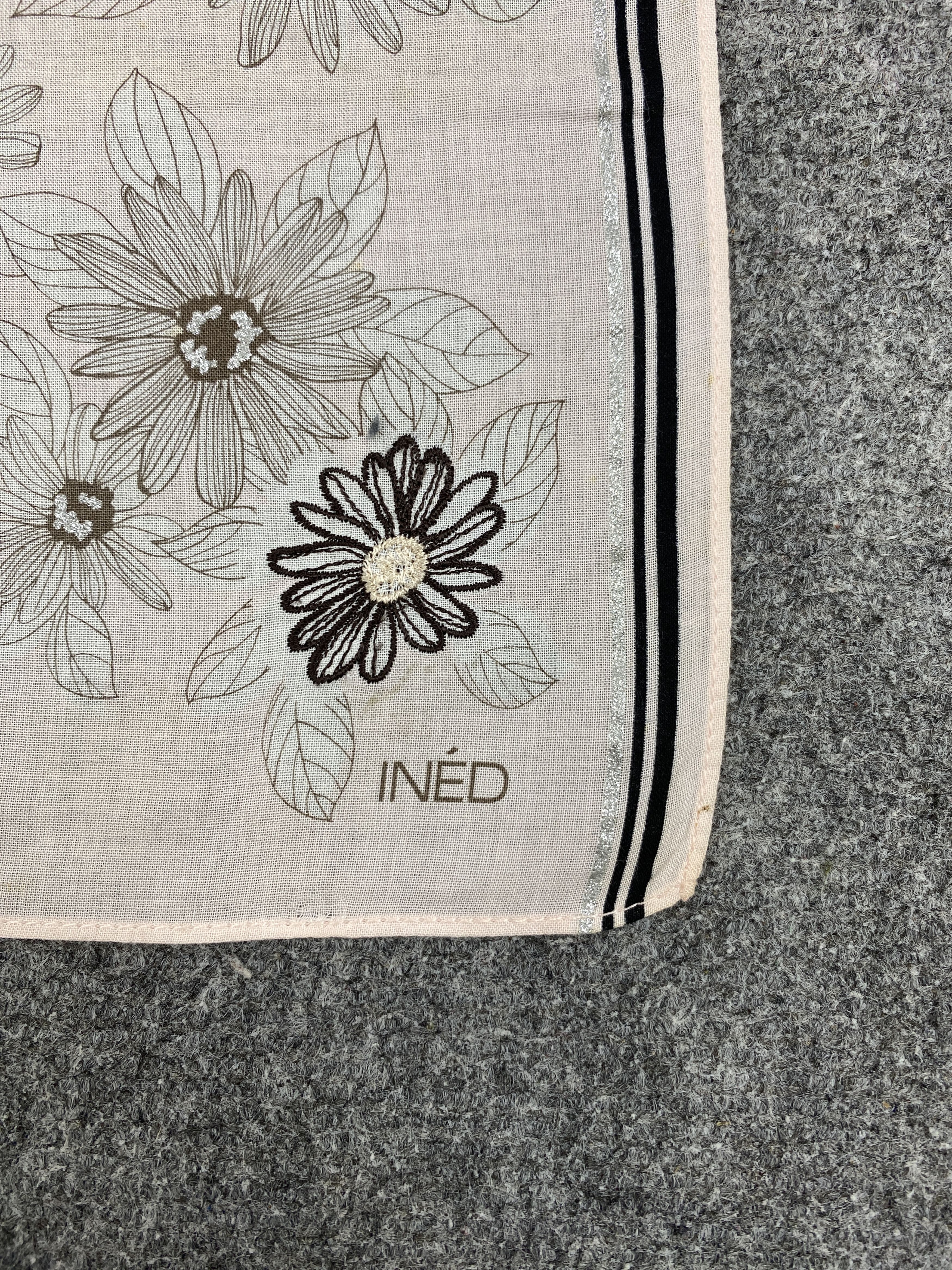 Vintage × Yohji Yamamoto Ined Handkerchief / Bandana / Neckerchief HKC0297 Size ONE SIZE - 5 Thumbnail