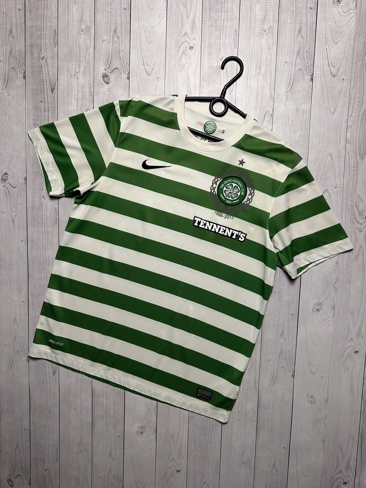 Nike × Vintage Vintage Celtic soccer jersey size L striped Tennent’s Size US L / EU 52-54 / 3 - 1 Thumbnail