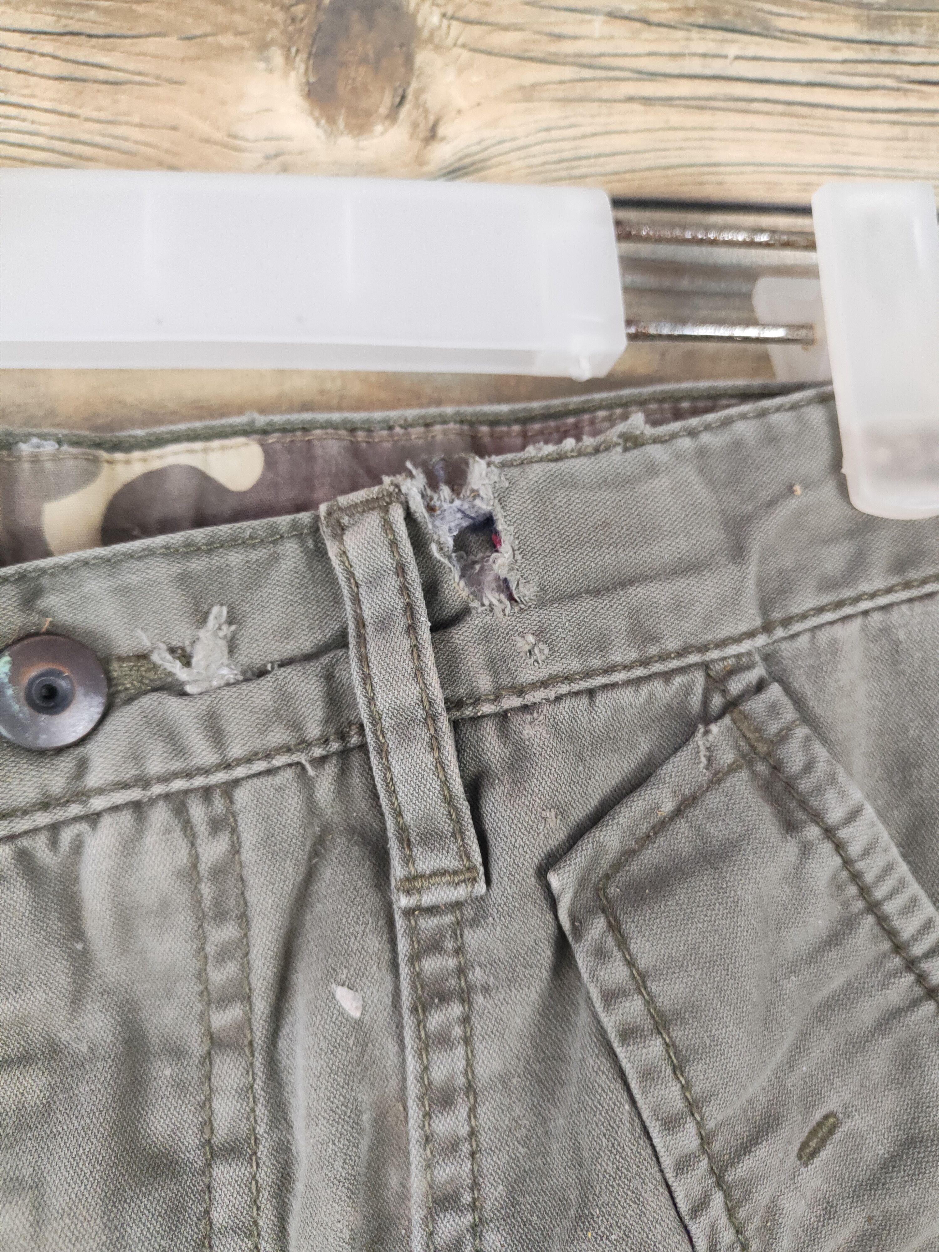 Japanese Brand DL Uniqlo Olive Multipocket Tactical Cargo Pants #1481 Size US 27 - 5 Thumbnail