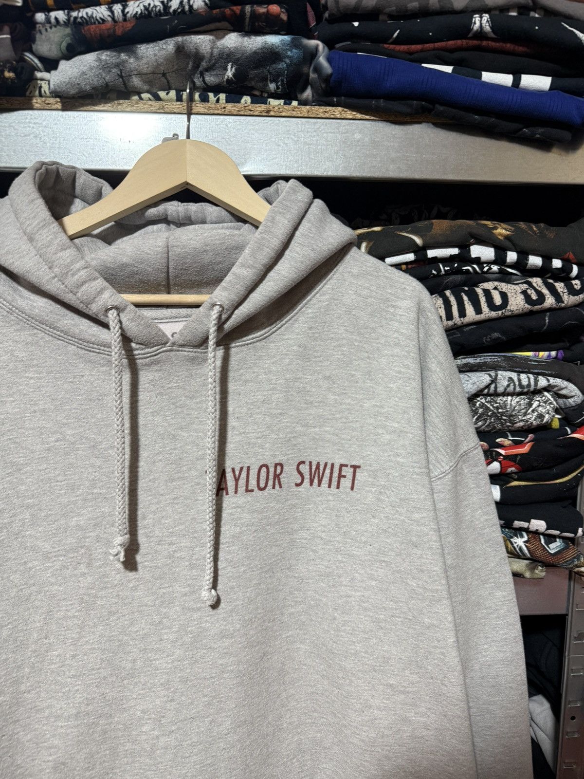 Band Tees Rare Taylor Swift Taylor Version 1989 Hoodie 4XL Y2K HYPE Size US XXL / EU 58 / 5 - 3 Thumbnail