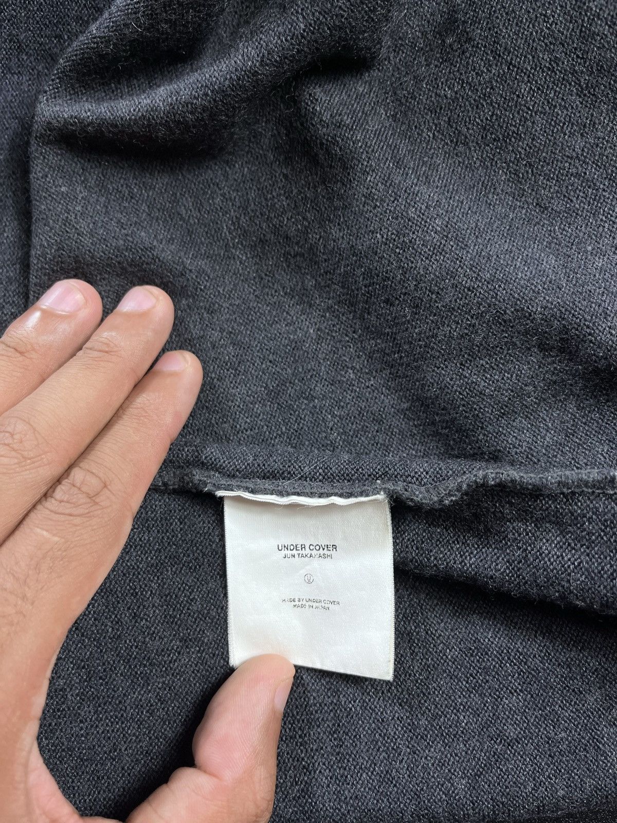 Jun Takahashi Undercover - AW02 Cross Pattern Knit Size US M / EU 48-50 / 2 - 6 Thumbnail