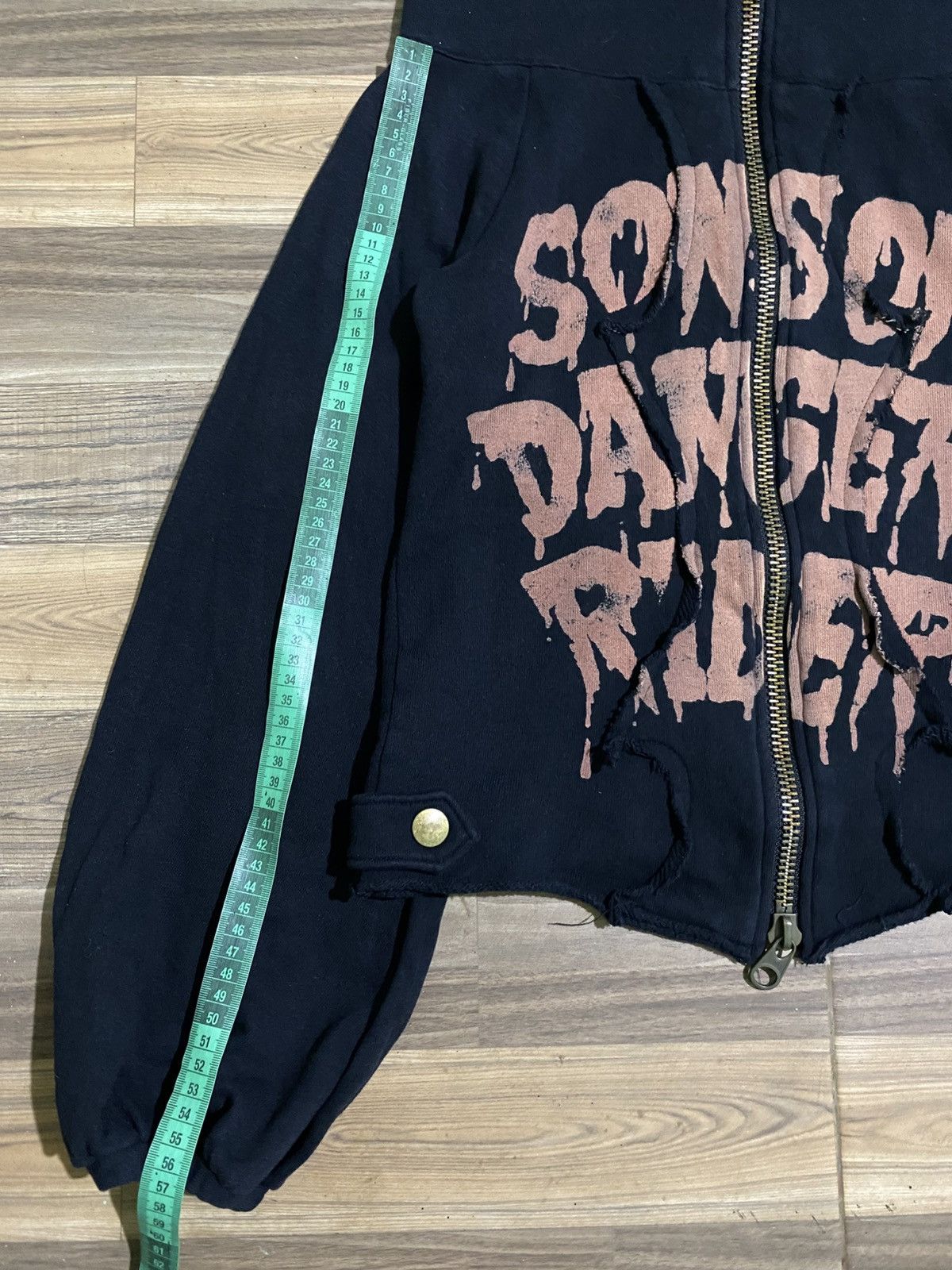 KMRii AULA AILA PUNK GOTHIC JAPAN SWEATERS Size ONE SIZE - 9 Thumbnail