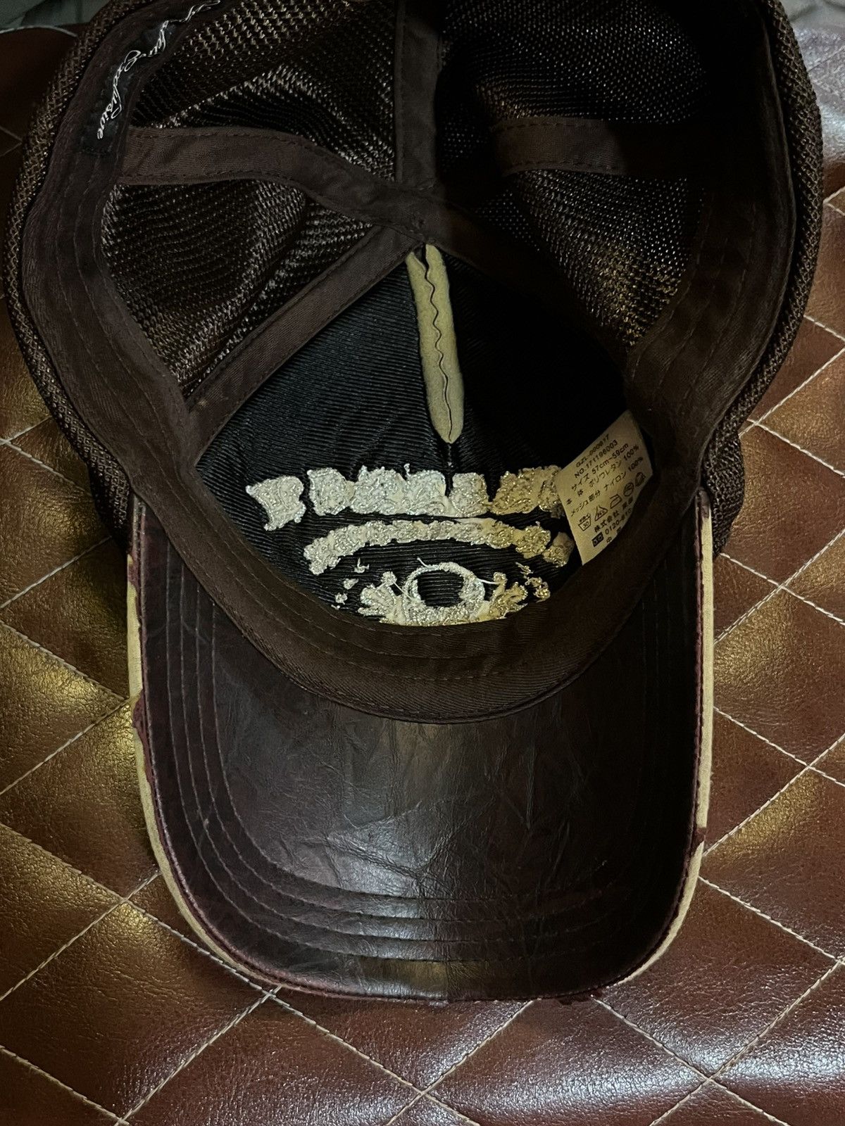 Japanese Brand Perfectly Distressed Trucker Hats Japan brand Size ONE SIZE - 7 Thumbnail