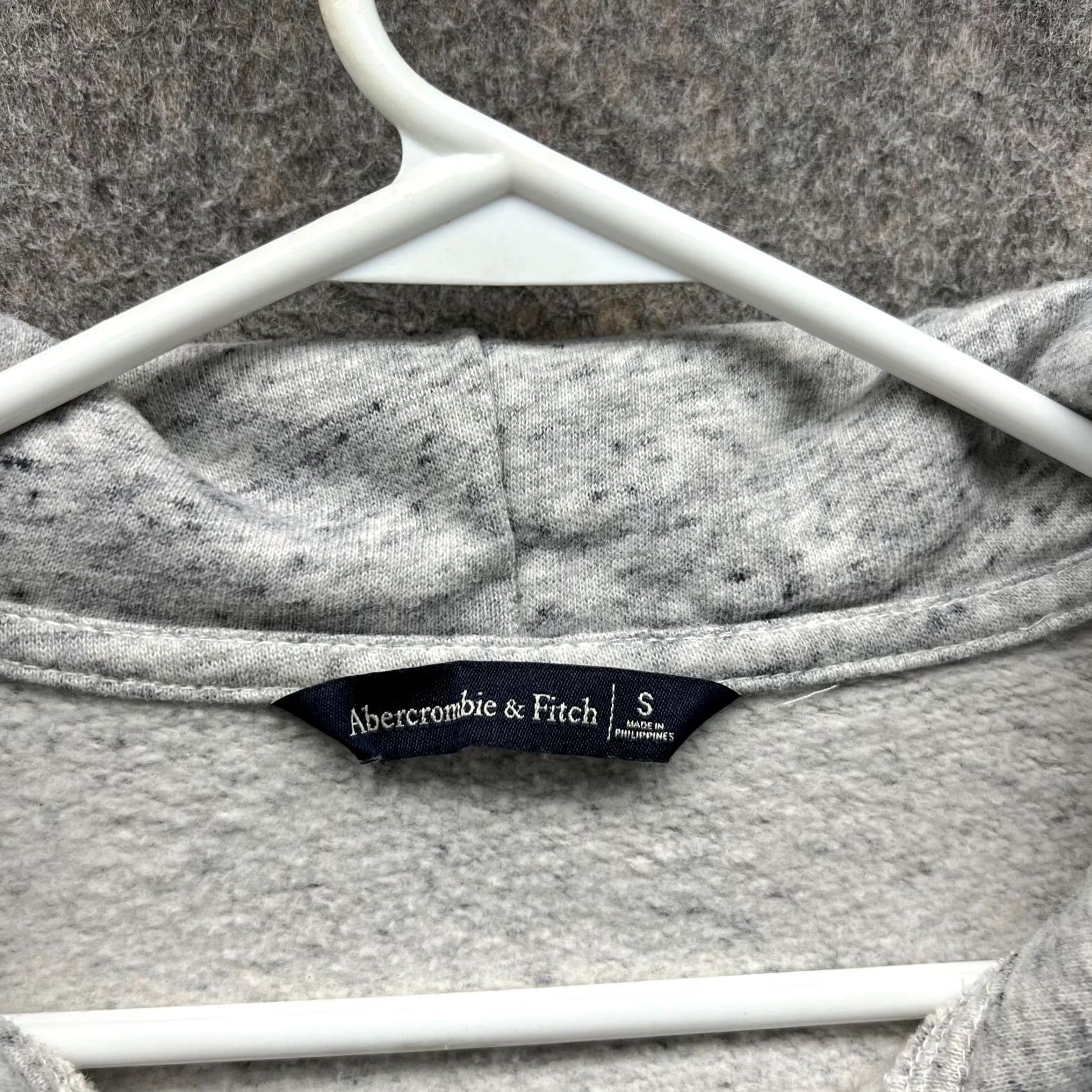 Abercrombie & Fitch Abercrombie & Fitch Sweater Women Small Hooded Pullover Fleece Gray Size S / US 4 / IT 40 - 3 Thumbnail