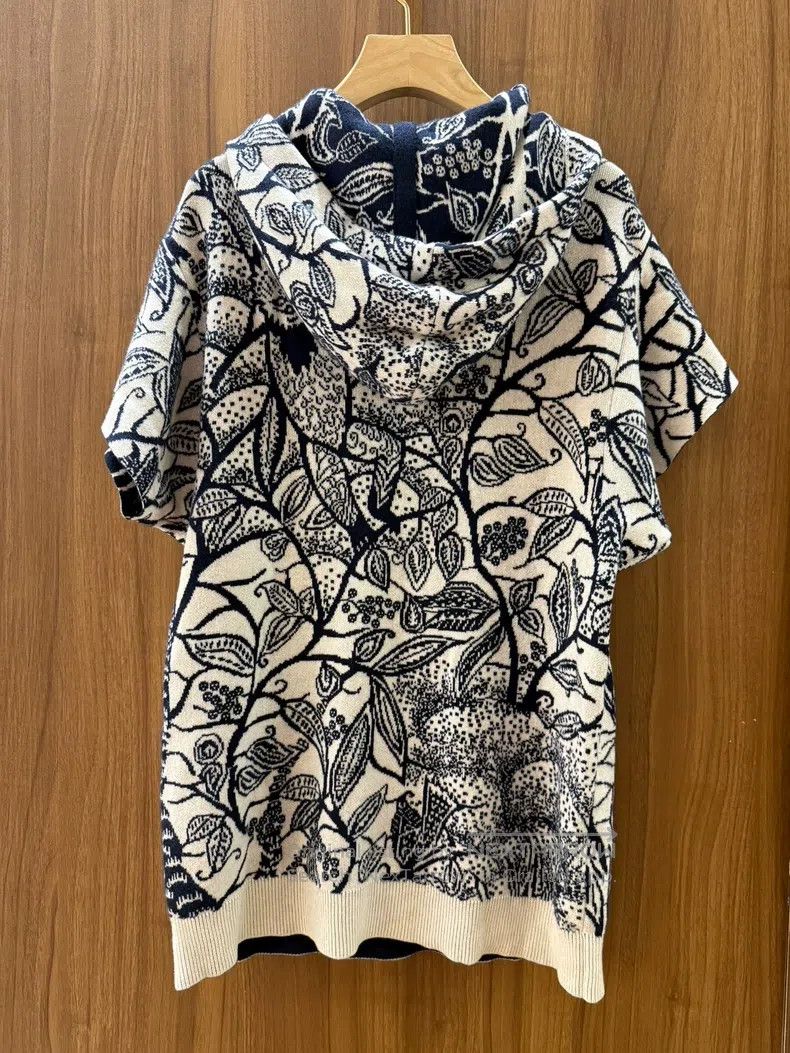 Dior Dior Black and white printed hooded knitwear sweater Size XXS / US 00 / IT 34 - 2 Thumbnail