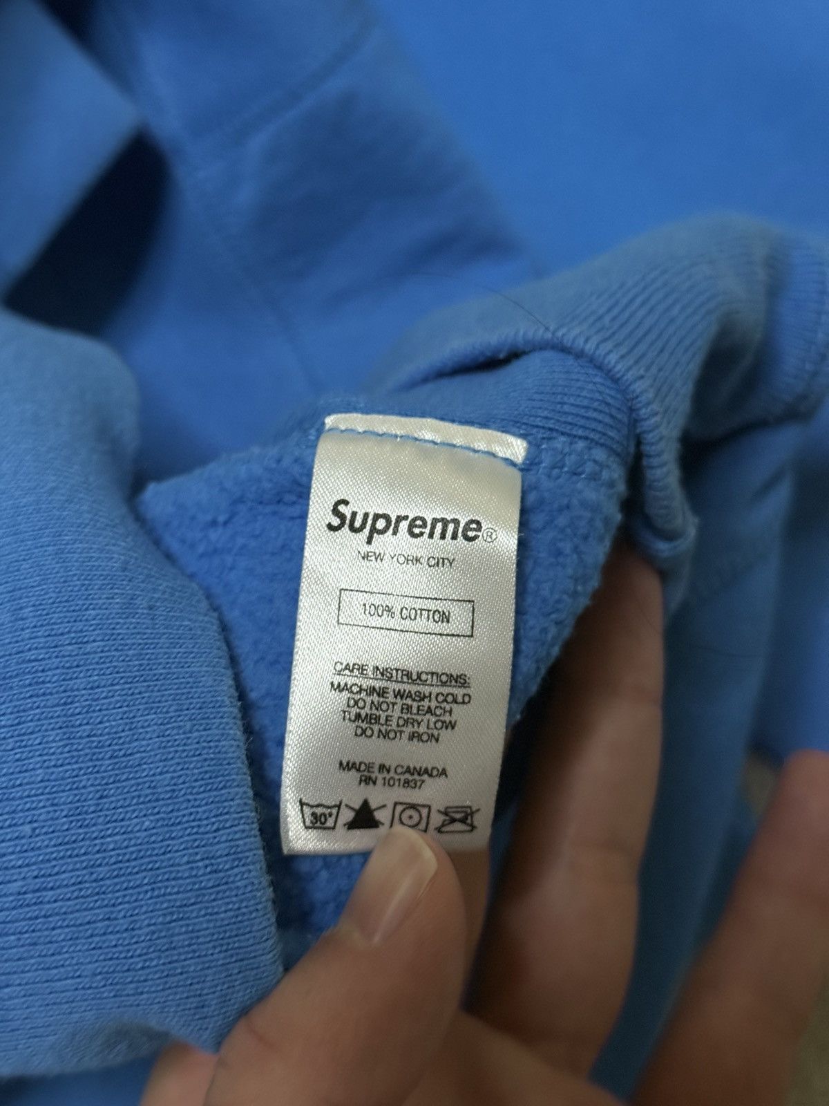 Supreme Supreme fw18 bright royal box logo crewneck Size US M / EU 48-50 / 2 - 7 Thumbnail