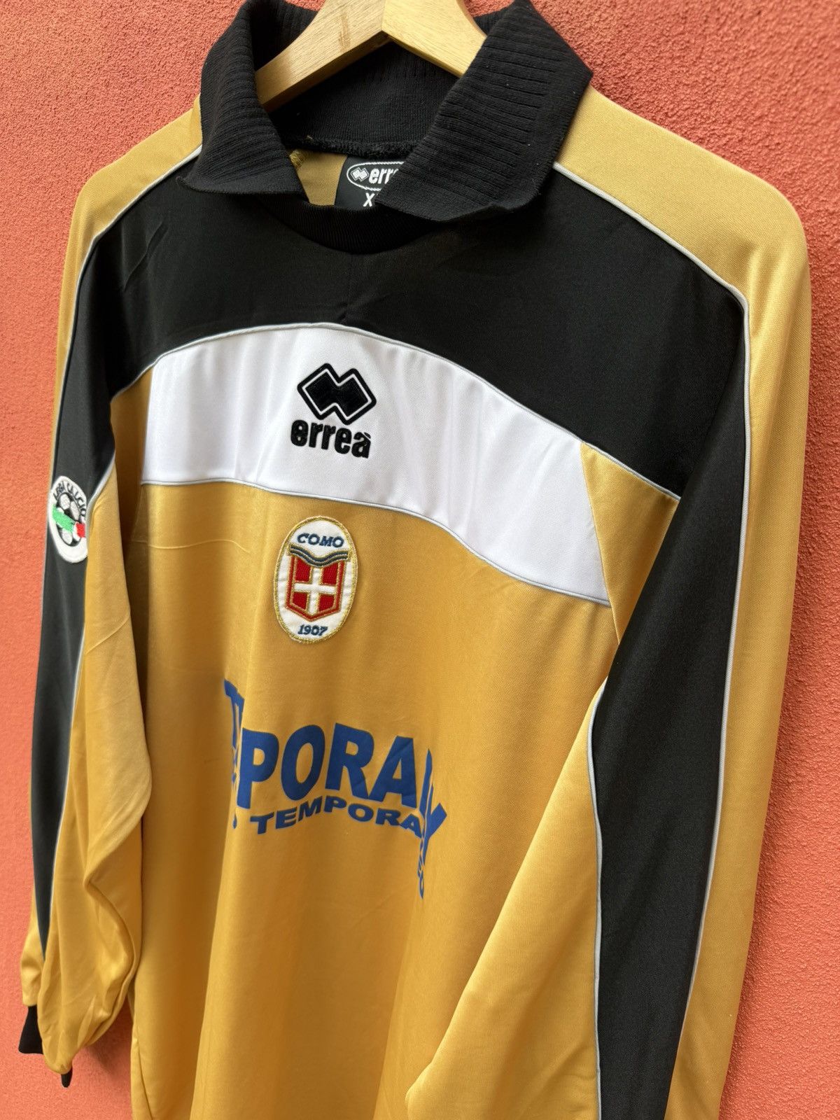 Errea Matchworn Como 1907 Goalkeeper Size US XXL / EU 58 / 5 - 3 Thumbnail