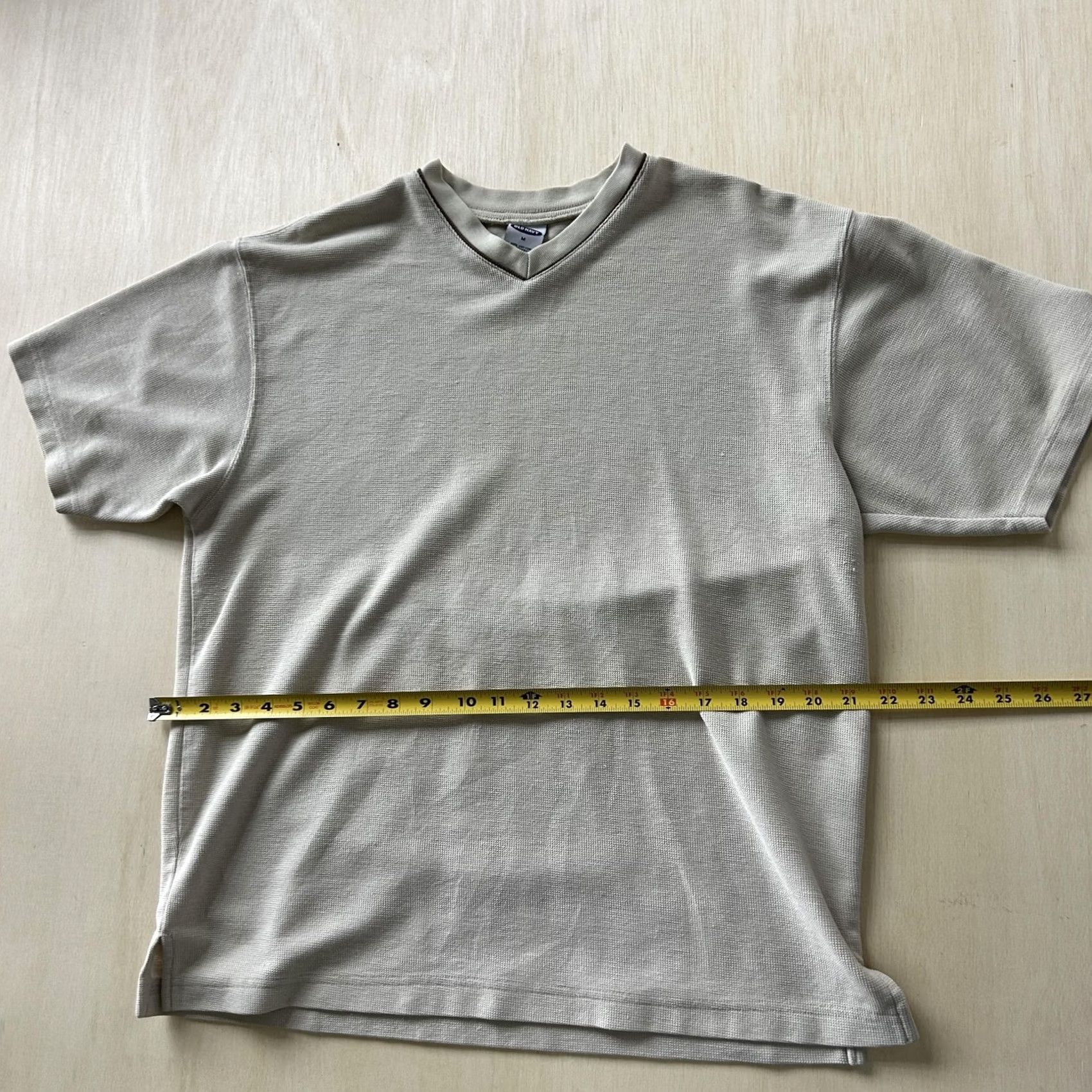 Old Navy Old Navy Shirt Mens Medium V-Neck T-Shirt Beige Solid Short Sleeve Casual Tee Size US M / EU 48-50 / 2 - 5 Thumbnail