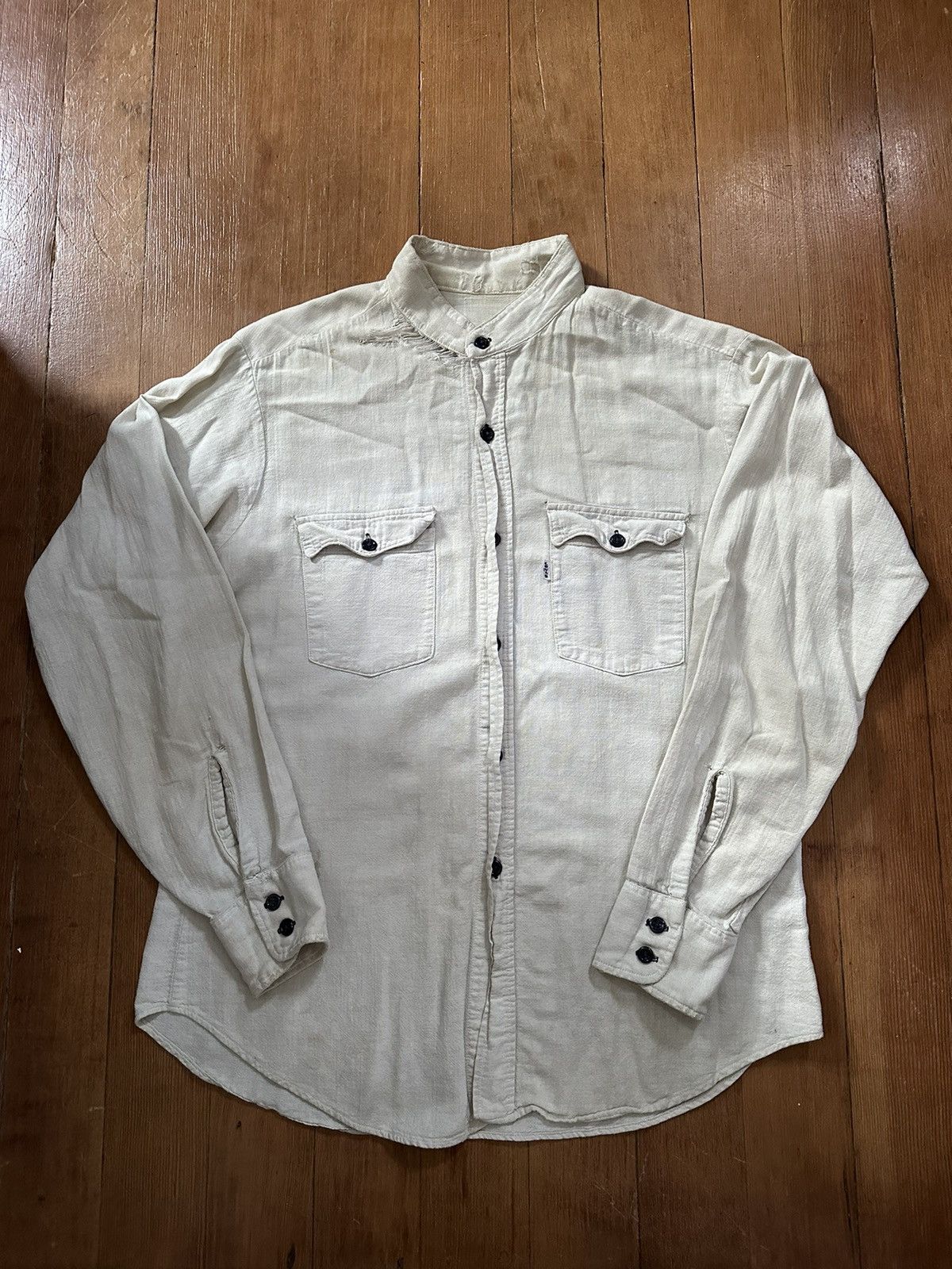 Levi's × Vintage Levi’s vintage collarless button up shirt Size US M / EU 48-50 / 2 - 1 Thumbnail