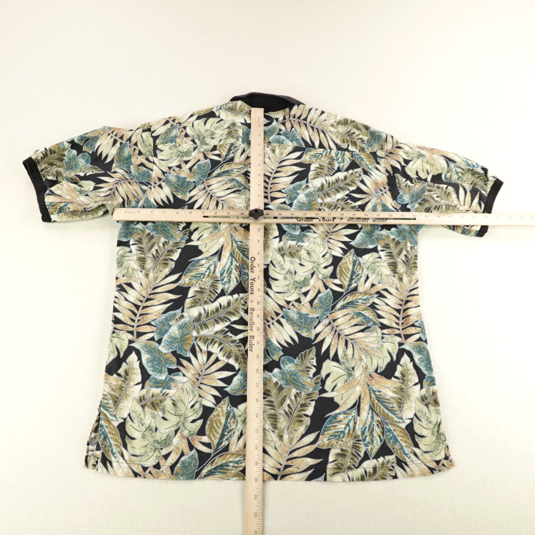Tori Richard Vintage Tori Richard Polo Shirt Men Large Green Blue Floral Palm Leaves Hawaiian Size US L / EU 52-54 / 3 - 5 Thumbnail