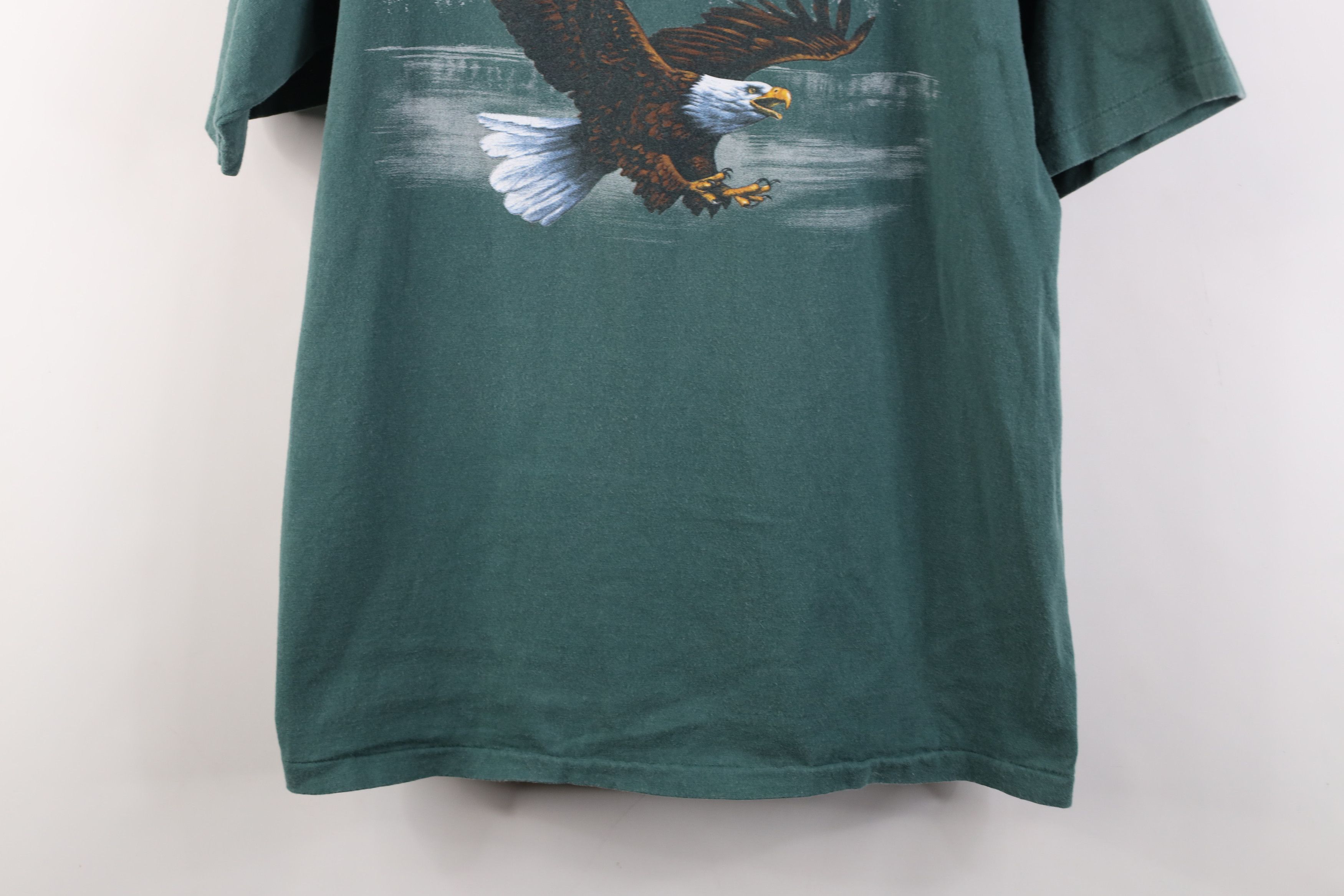 Vintage Vintage 90s Streetwear Yosemite Eagle T-Shirt Green USA Size US L / EU 52-54 / 3 - 3 Thumbnail