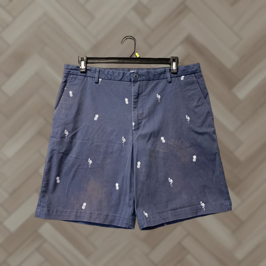 Izod IZOD Golf Shorts 35 Navy Chino 9.5 Inseam 5-Pocket Regular Mens Size US 35 - 1 Thumbnail