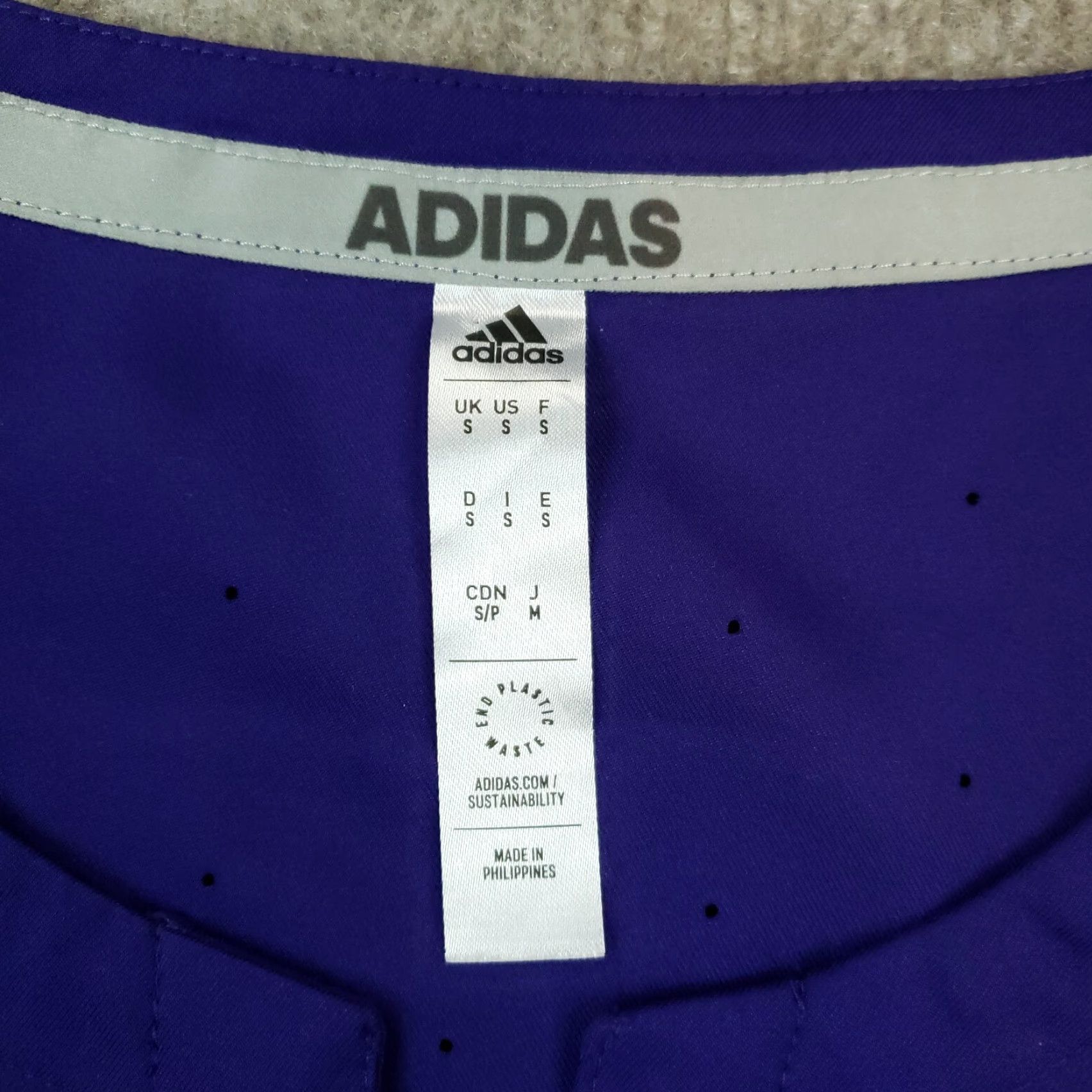 Adidas Adidas Mens Lightweight Short Sleeve V-Neck Windbreaker Jacket Purple Small Size US 29 - 5 Thumbnail