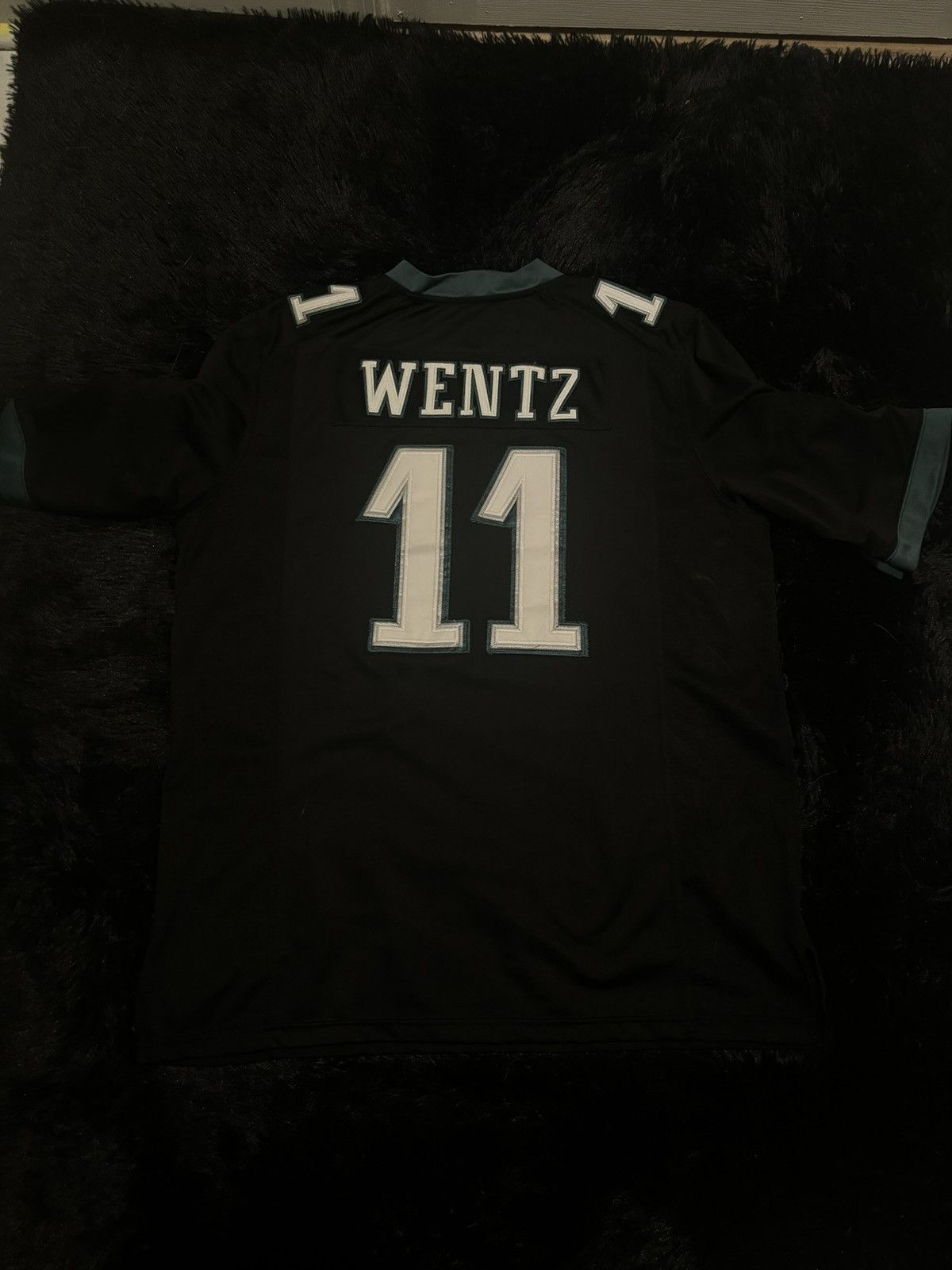 NFL Nike Philadelphia Eagles Carson Wentz Elite Jersey Men Size US L / EU 52-54 / 3 - 2 Thumbnail