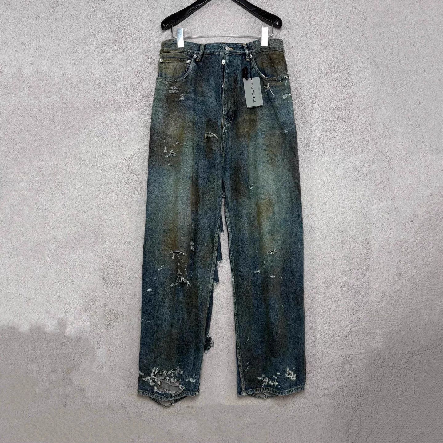Balenciaga Balenciaga Super Cut Dye Distressed White Tassel Jeans S Size US 28 / EU 44 - 1 Thumbnail
