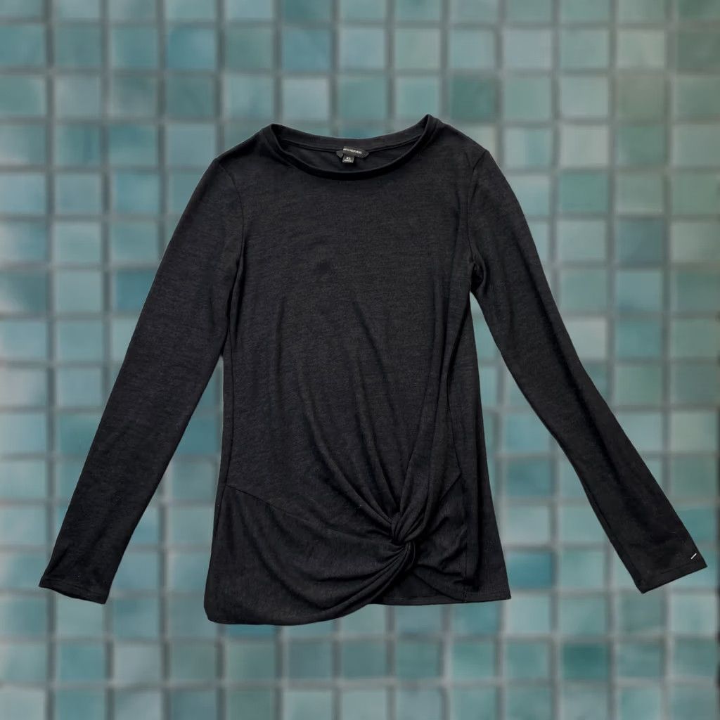 Banana Republic Banana Republic Womens XS Black Soft Modal Knot Front Classic Shirt Size XS / US 0-2 / IT 36-38 - 1 Thumbnail