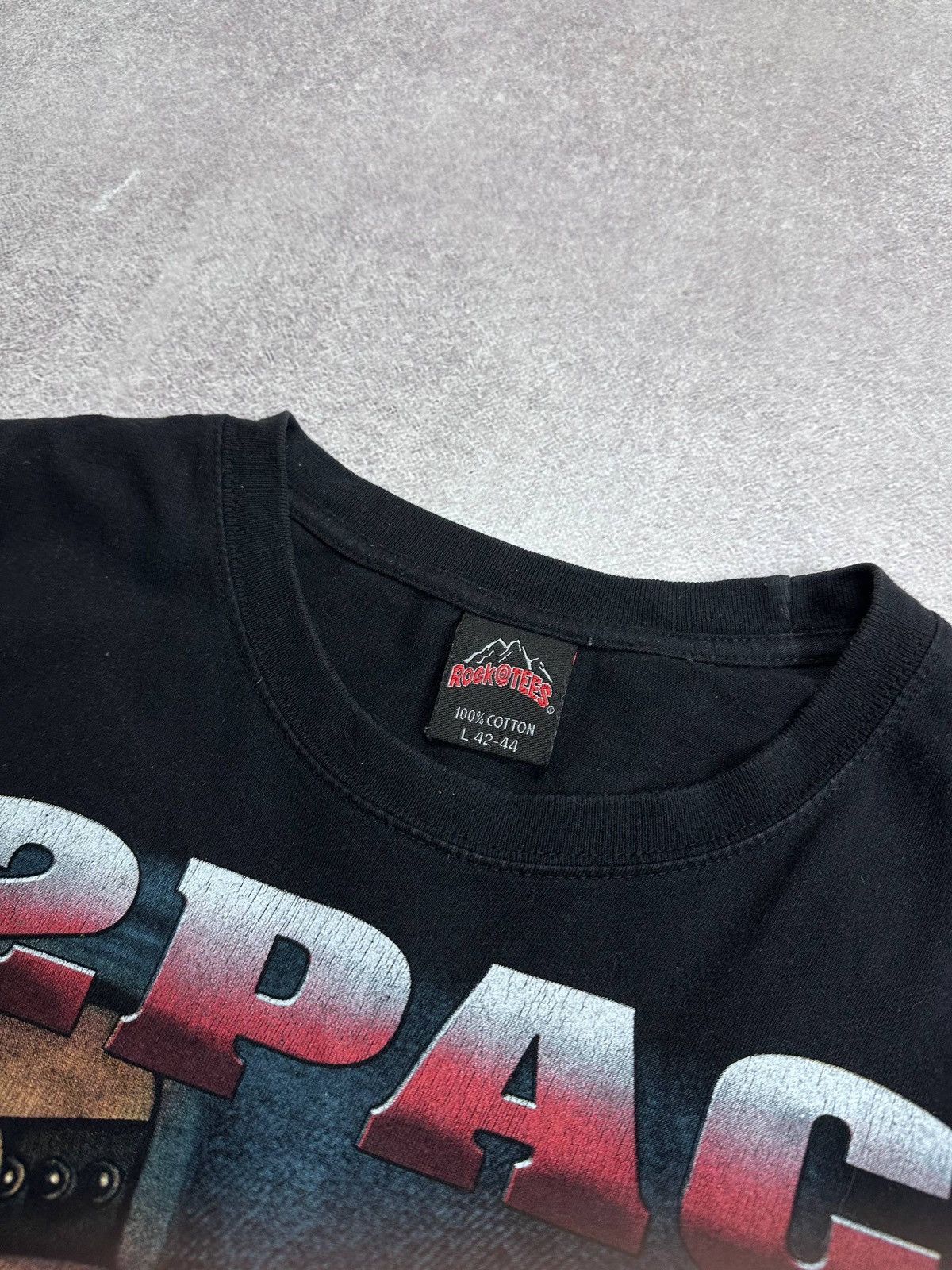 Band Tees Vintage 90s 2Pac t-shirt Tupac Shakur Size US L / EU 52-54 / 3 - 6 Thumbnail