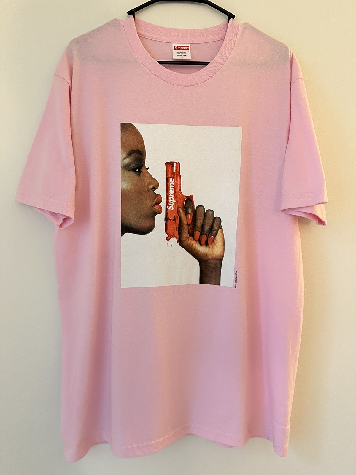 Supreme Supreme Water Pistol Tee Size US L / EU 52-54 / 3 - 1 Thumbnail