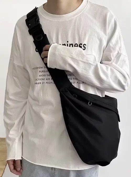 Japanese Brand Fashion y2k sling bag fanny pack hobo bag aesthetic Size ONE SIZE - 3 Thumbnail