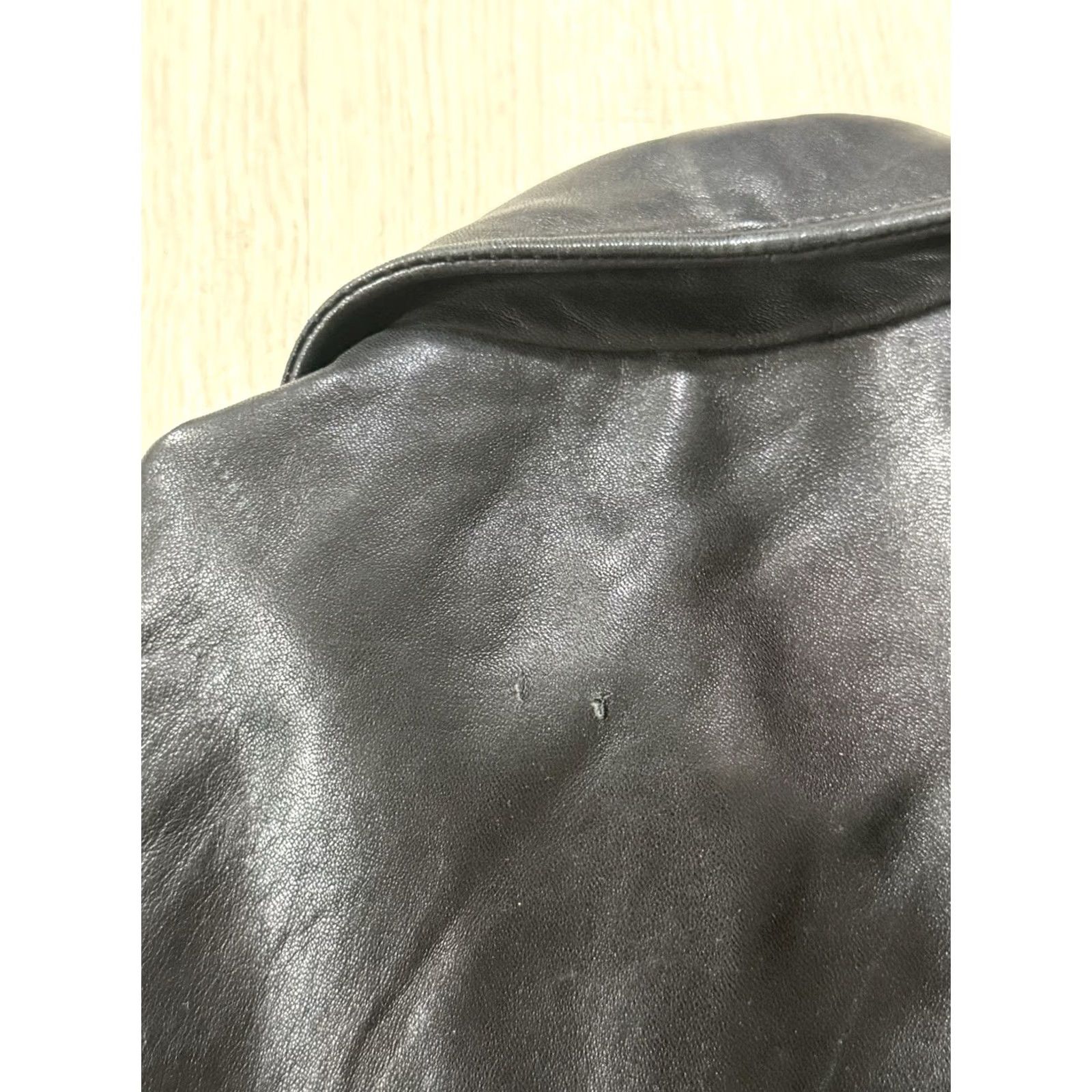 Banana Republic VINTAGE Banana Republic Leather Bomber Jacket Unisex Adults Small Black 90s Biker USA Western Hip Hop Rock | Jacket Size US S / EU 44-46 / 1 - 7 Thumbnail