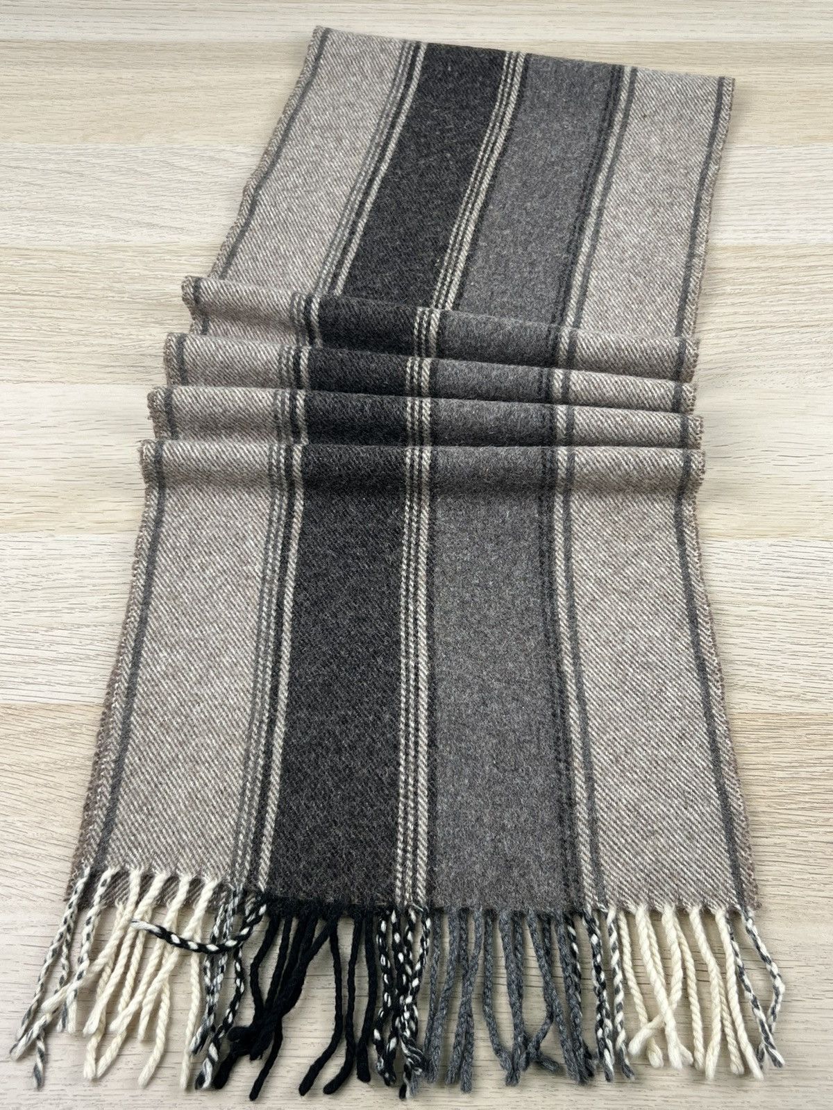 Journal Standard Journal Standard Scarf / Muffler / Neckwear M060 Size ONE SIZE - 5 Thumbnail