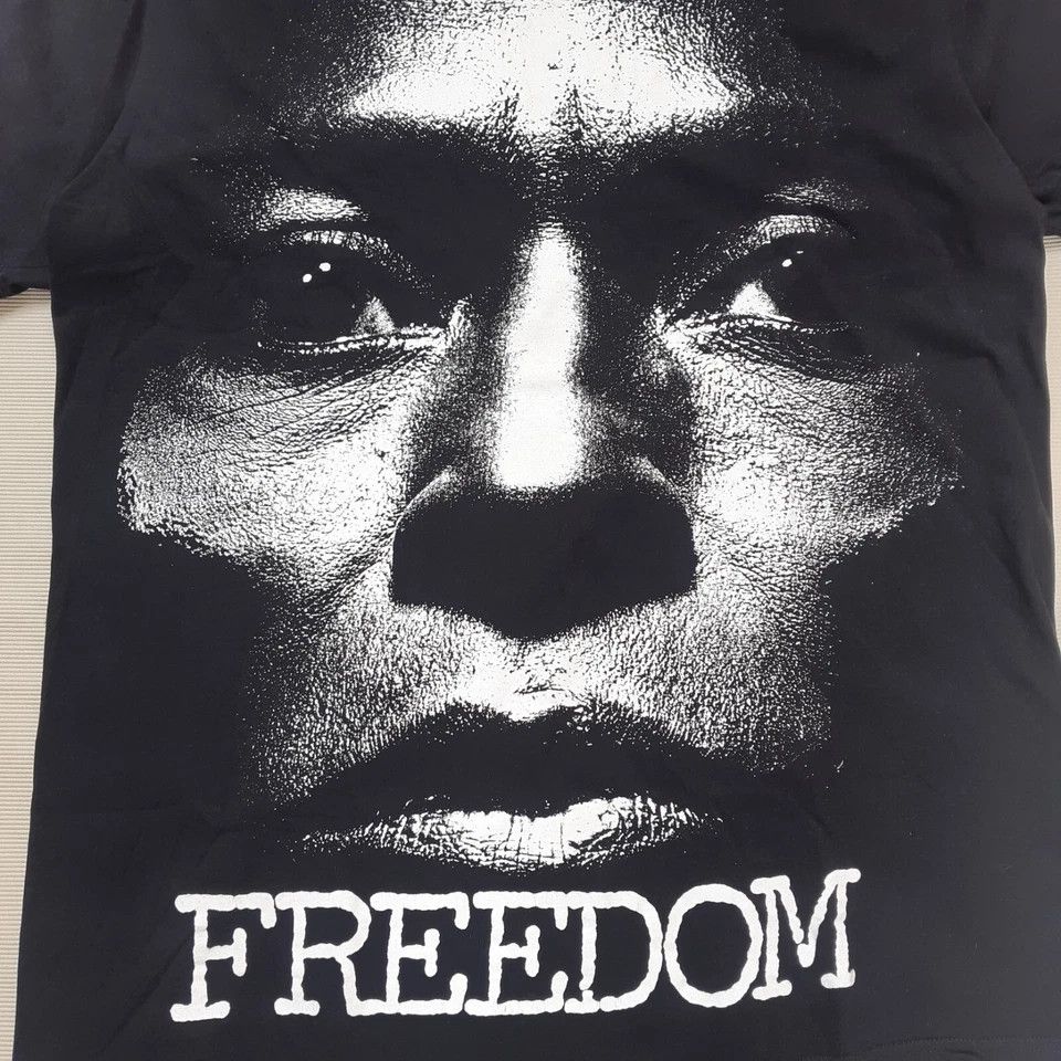 Vintage Anarchic Adjustment Vintage T Shirt Miles Davis Freedom Size US L / EU 52-54 / 3 - 2 Thumbnail