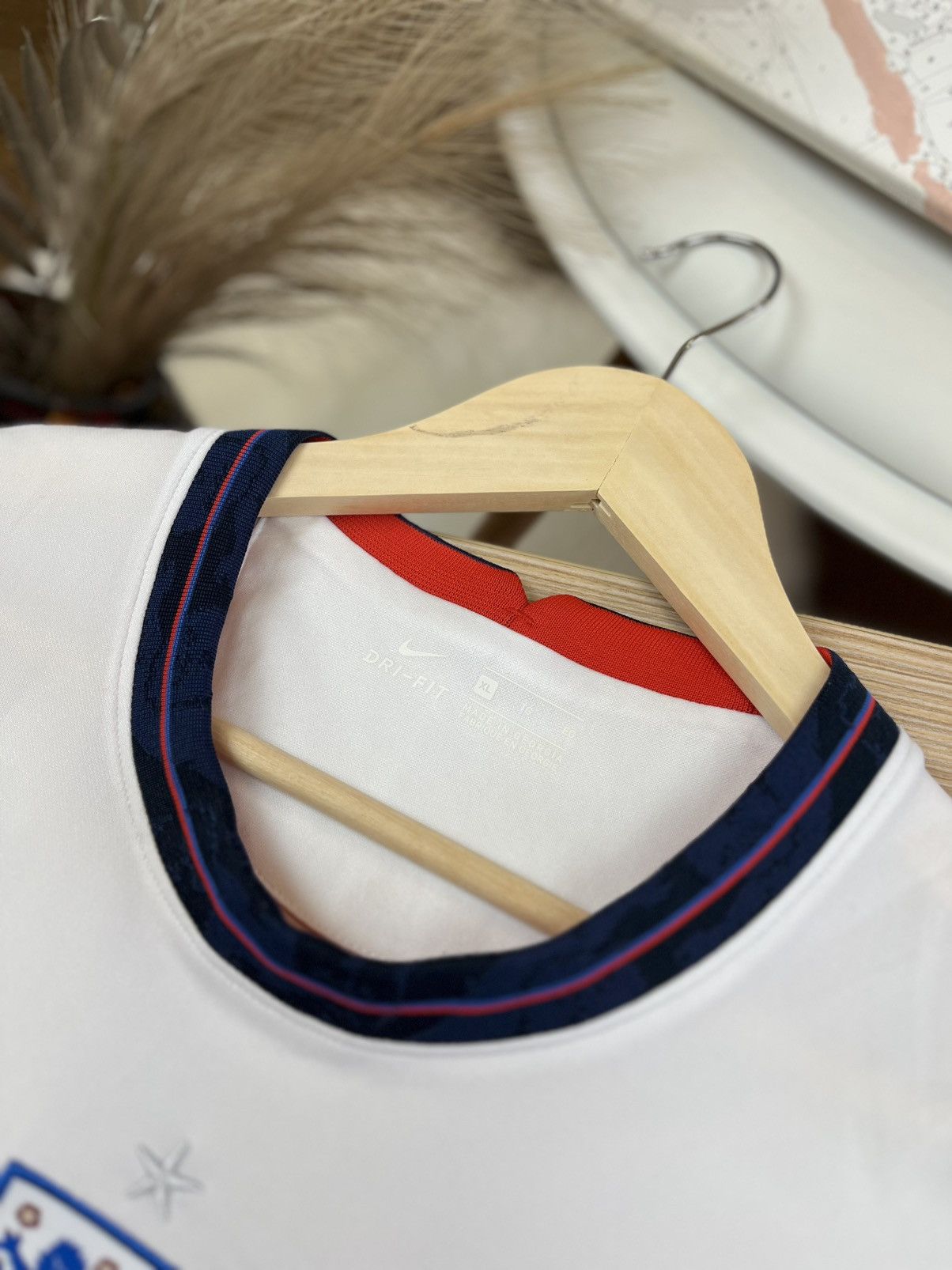 Nike × Vintage ENGLAND NIKE 2020 EURO FOOTBALL HOME JERSEY Size US XL / EU 56 / 4 - 4 Thumbnail